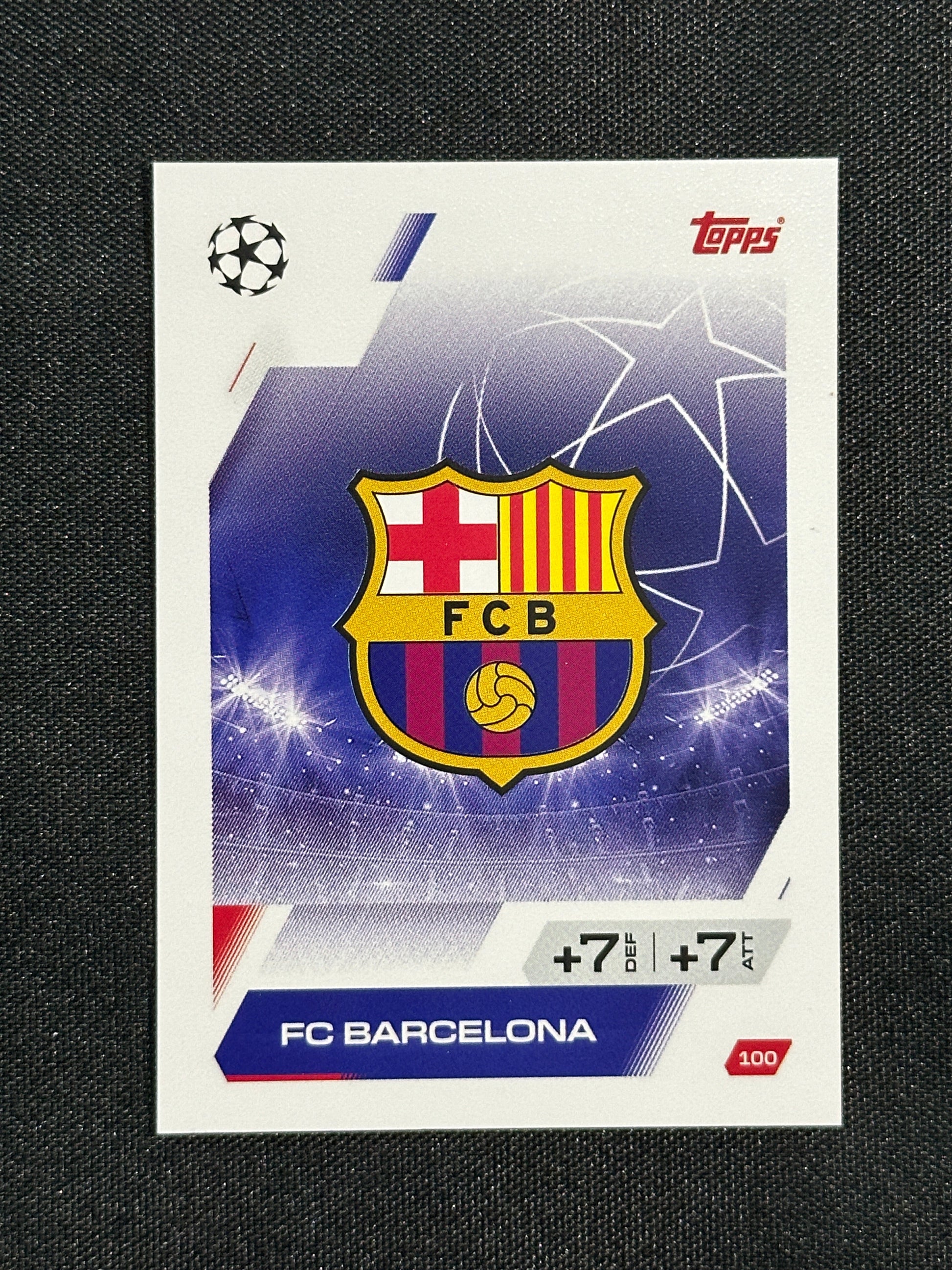 100 Team Badge Barcelona Base - Topps Match Attax 2025/26