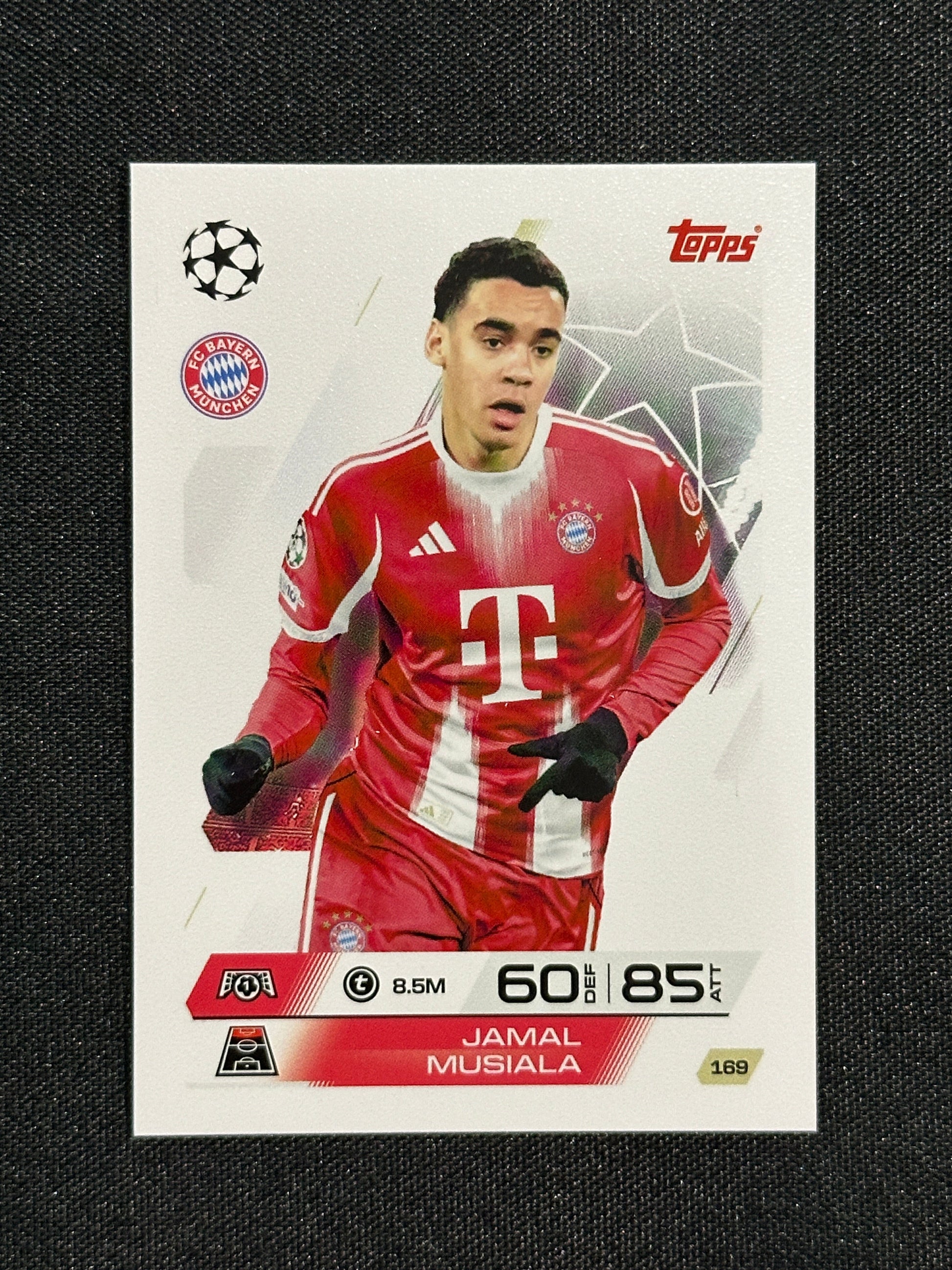 169 Jamal Musiala Bayern München Base - Topps Match Attax 2025/26