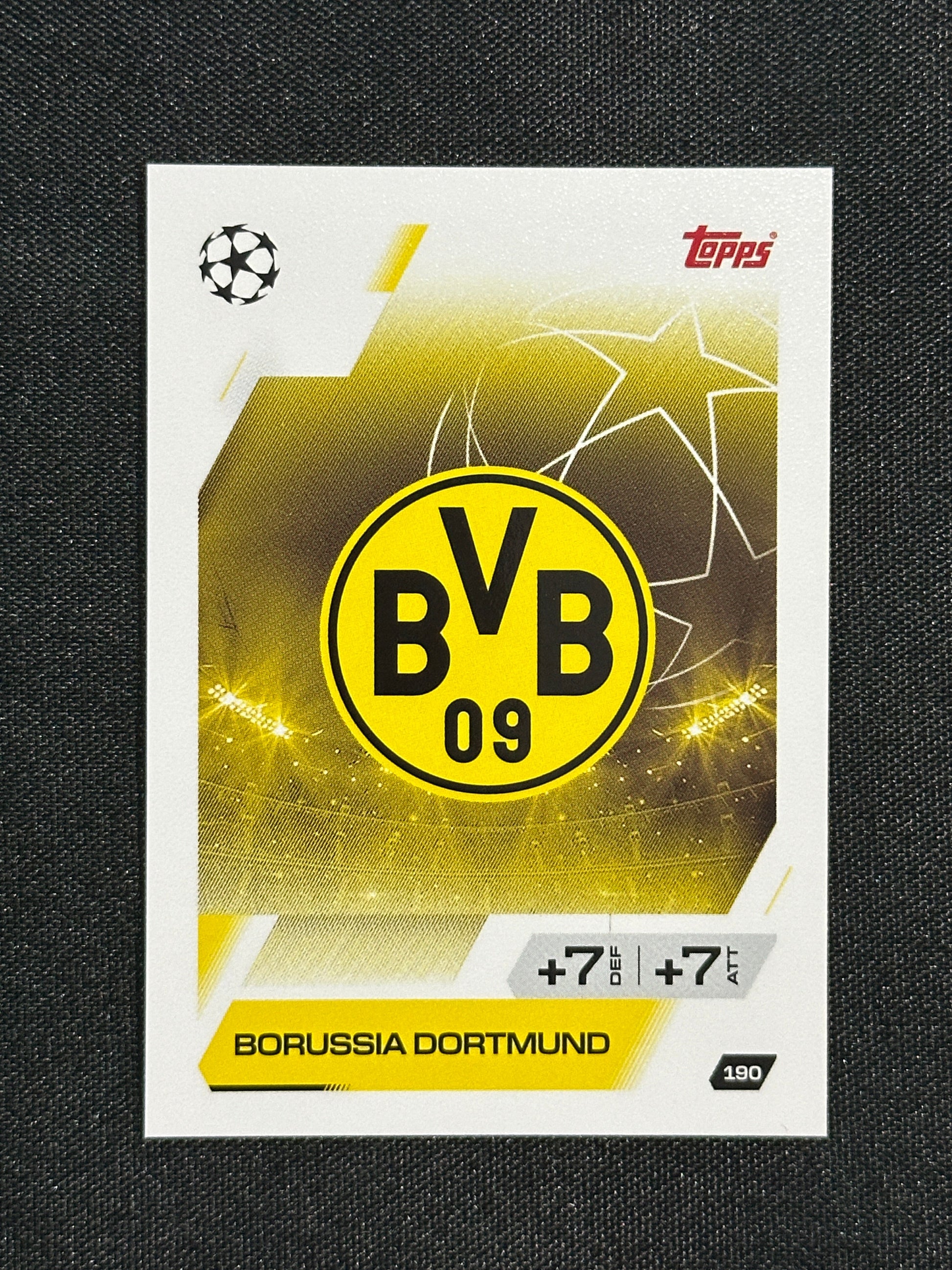 190 Team Badge Borussia Dortmund Base - Topps Match Attax 2025/26