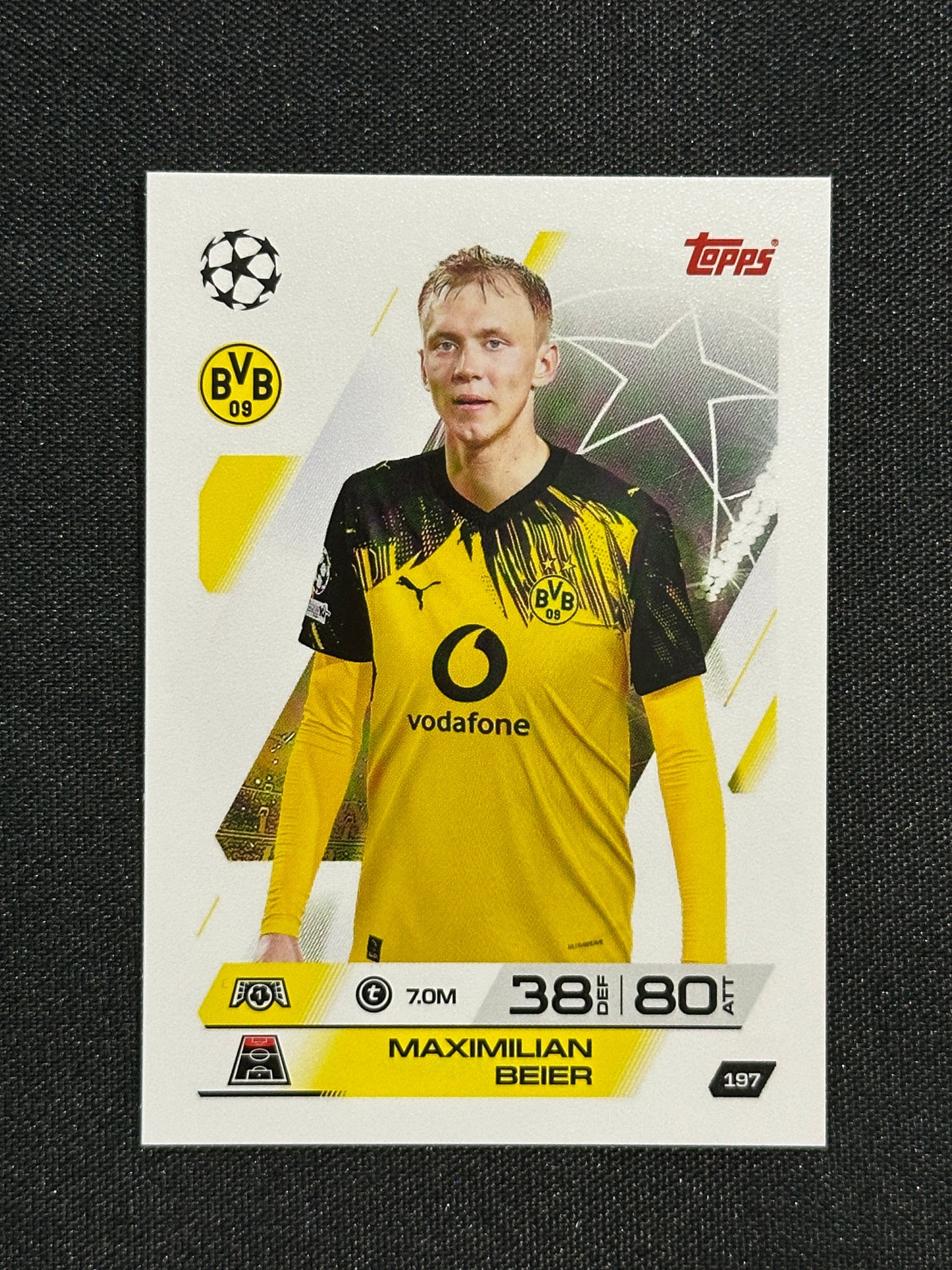 197 Maximilian Beier Borussia Dortmund Base - Topps Match Attax 2025/26