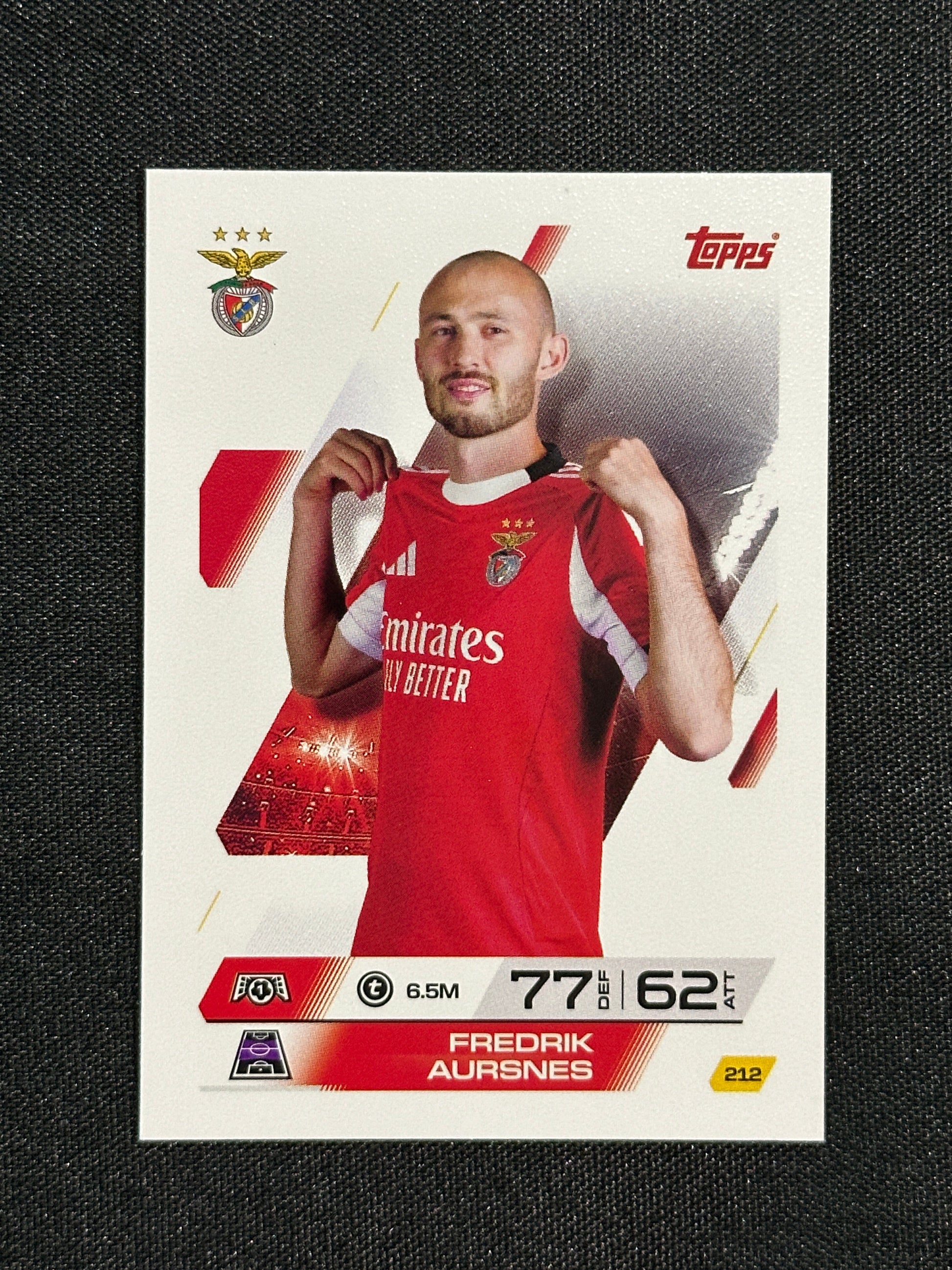 212 Fredrik Aursnes SL Benfica Base - Topps Match Attax 2025/26