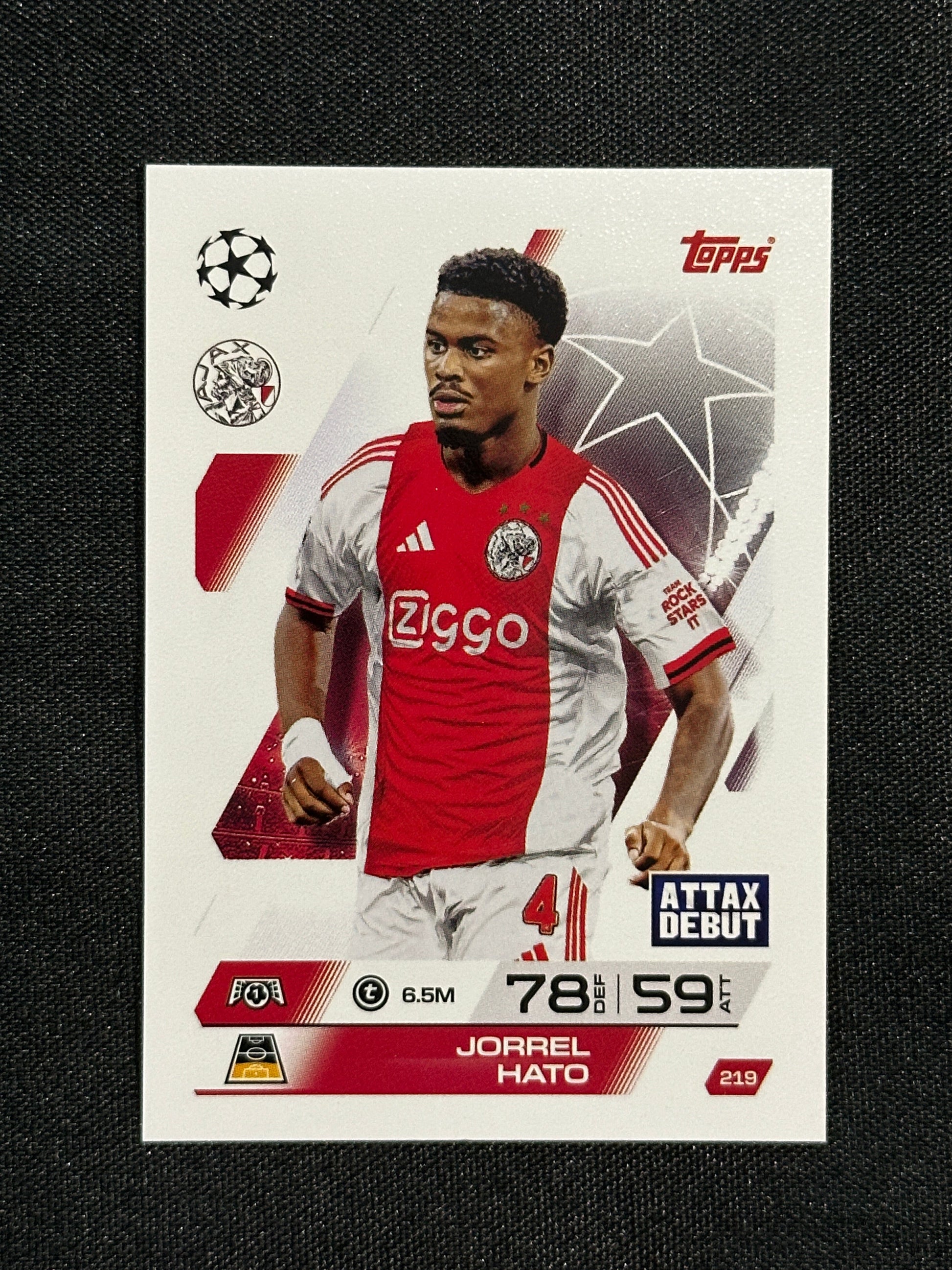 219 Jorrel Hato AFC Ajax Base - Topps Match Attax 2025/26