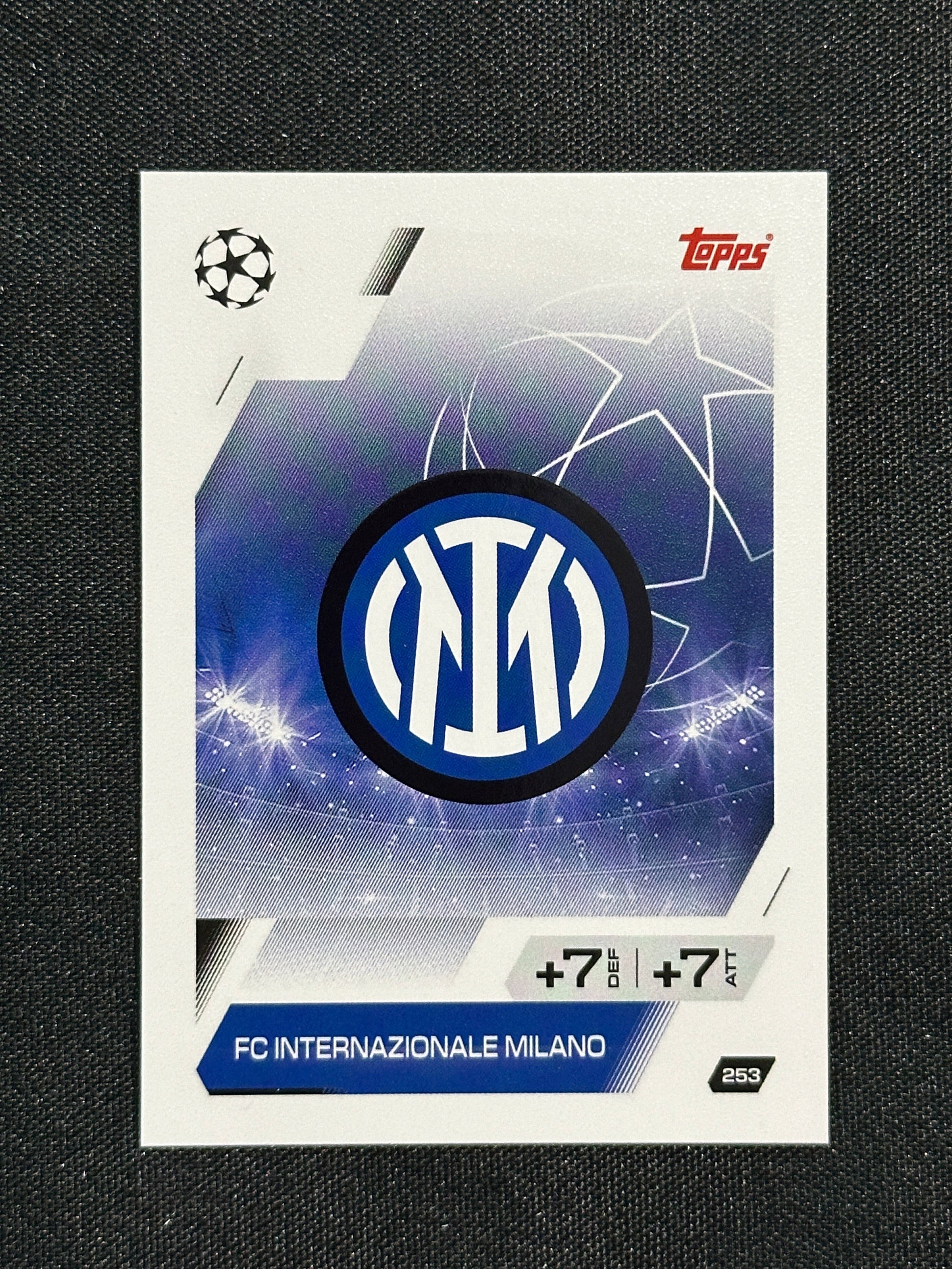 253 Team Badge Inter Milan Base - Topps Match Attax 2025/26