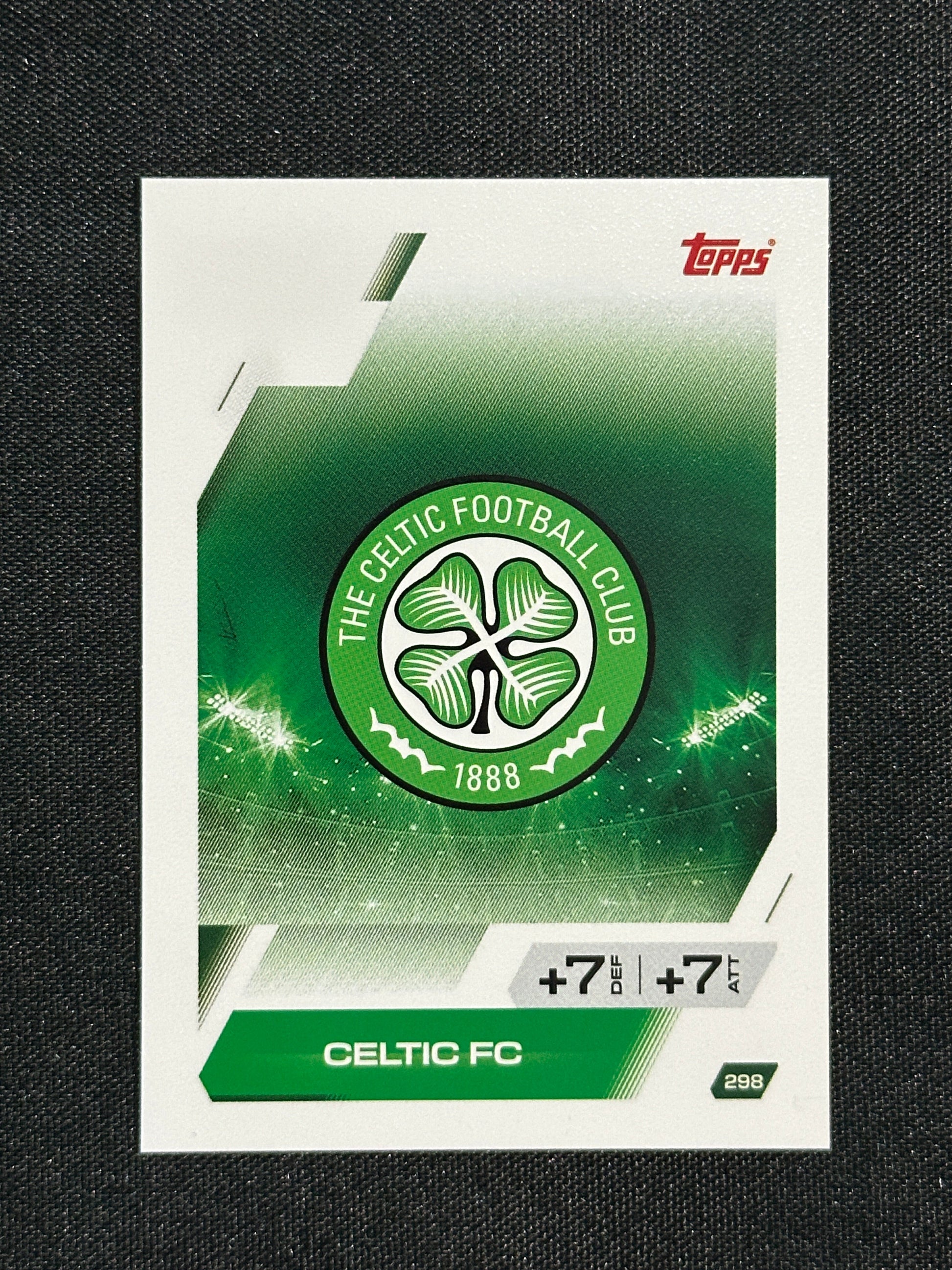 298 Team Badge Celtic Base - Topps Match Attax 2025/26
