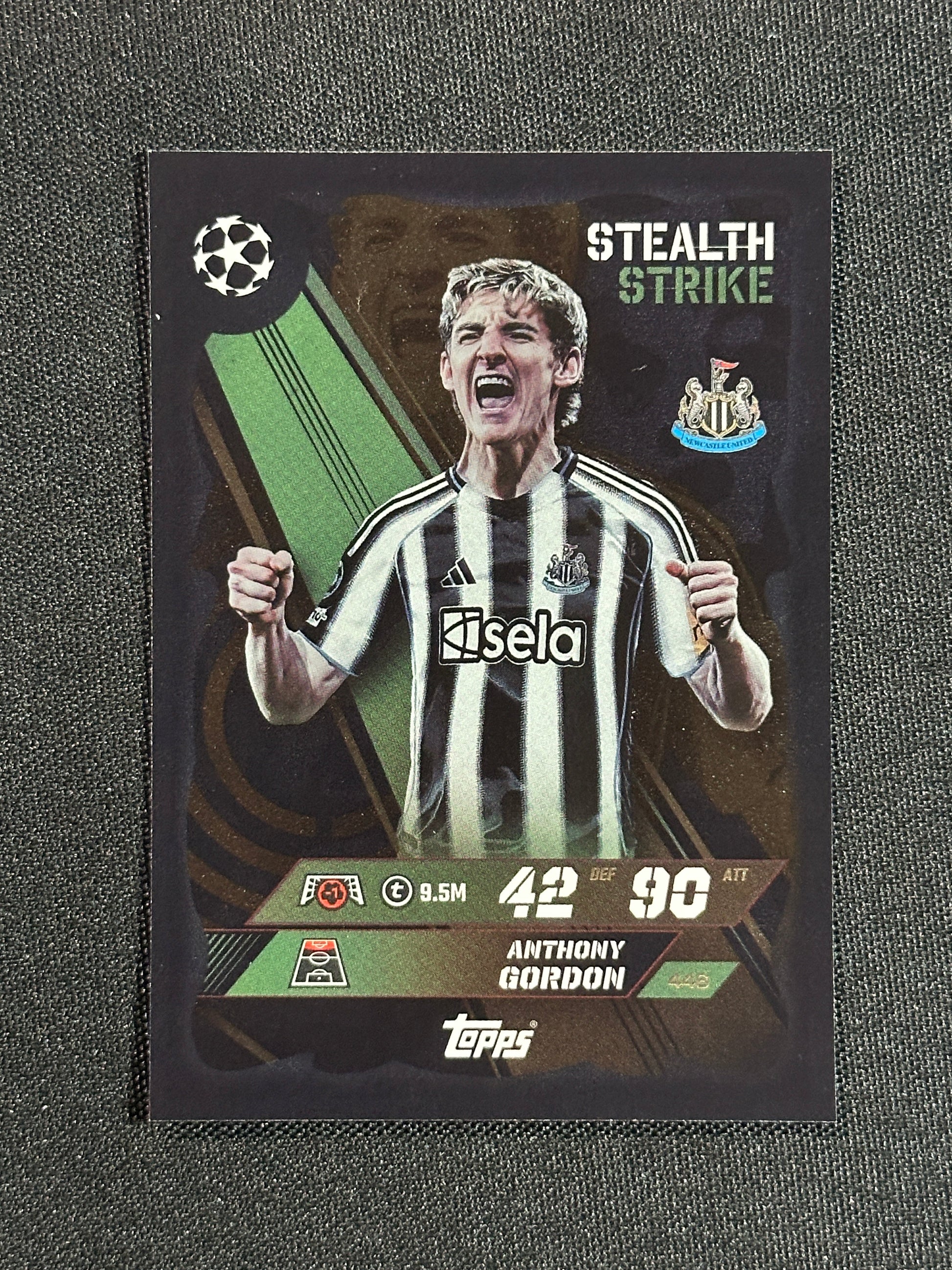 446 Anthony Gordon Newcastle United Stealth Strike - Topps Match Attax 2025/26