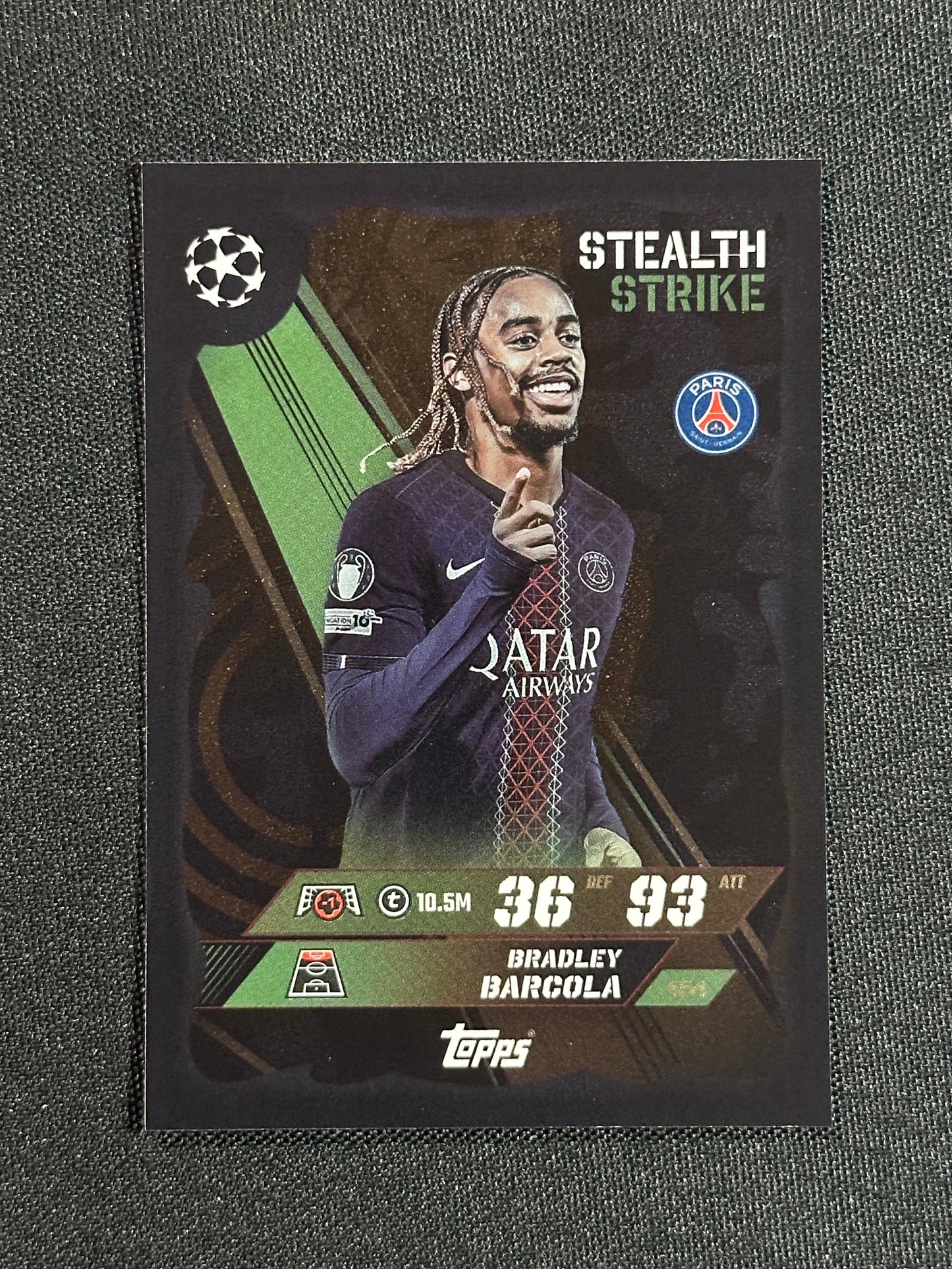 454 Bradley Barcola PSG Stealth Strike - Topps Match Attax 2025/26