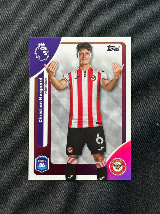 60 Christian Nørgaard Brentford Base - Topps Premier League 2026