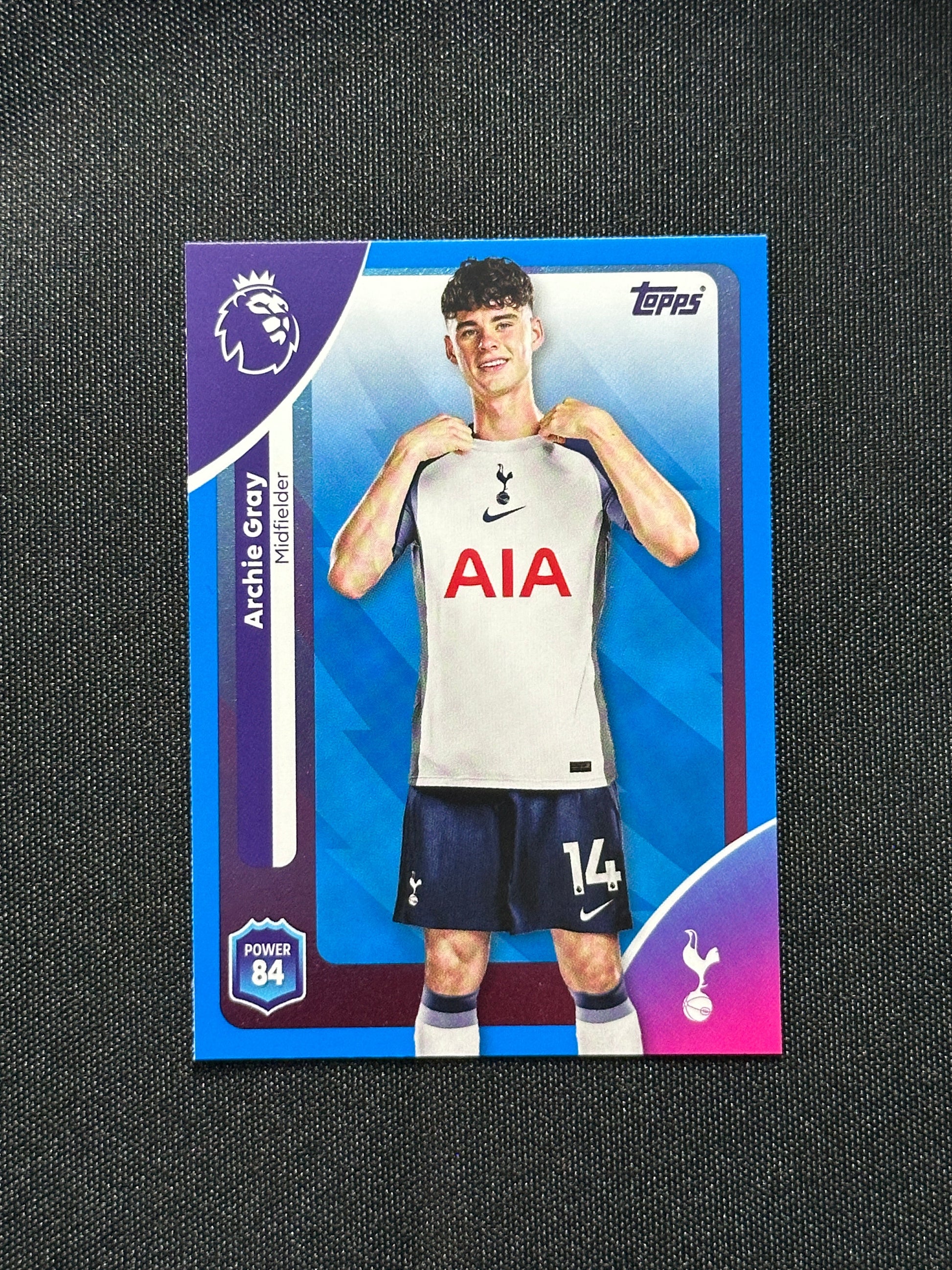 Archie Gray Blue Parallel Base - Topps Premier League 2026