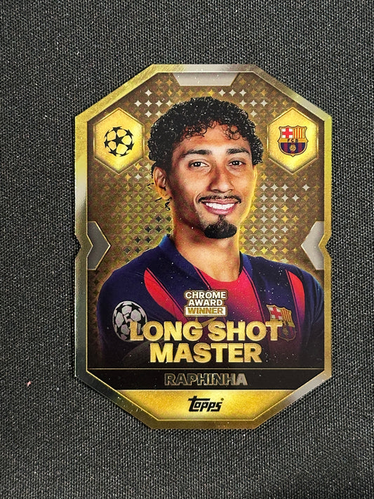 CA 1 Raphinha Barcelona Chrome Shield - Topps Match Attax 2025/26