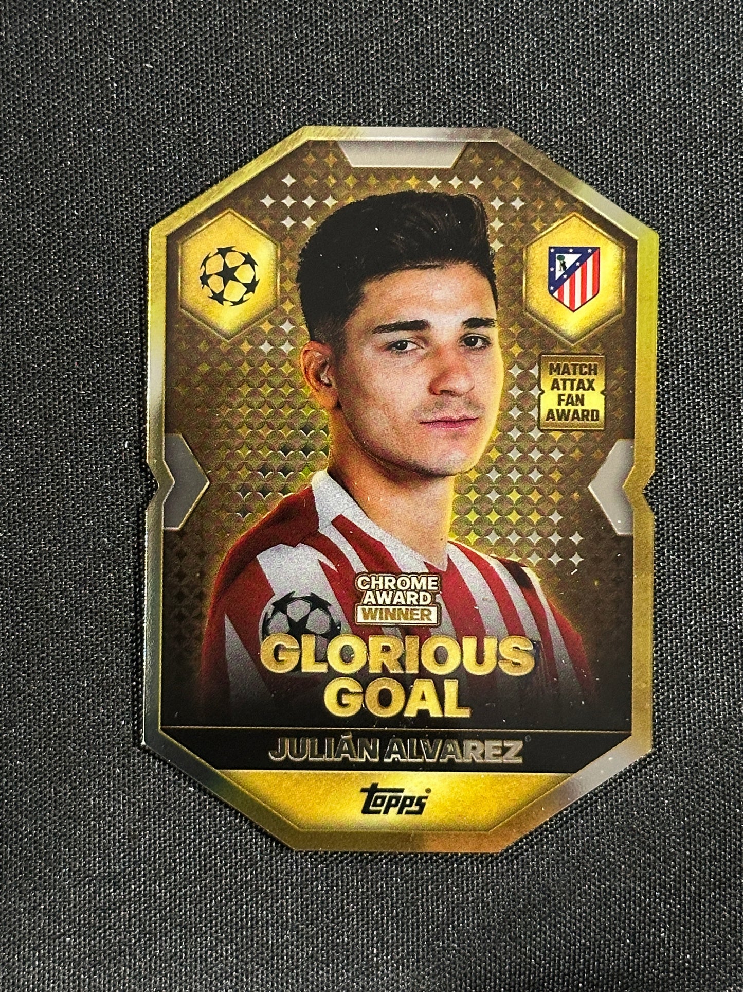CA 4 Julián Alvarez Atletico Madrid Chrome Shield - Topps Match Attax 2025/26