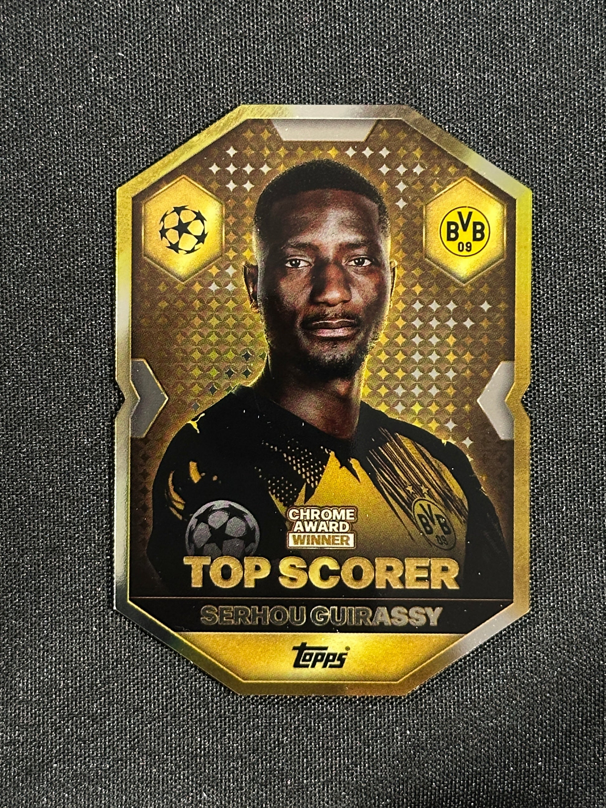 CA 9 Serhou Guirassy Borussia Dortmund Chrome Shield - Topps Match Attax 2025/26