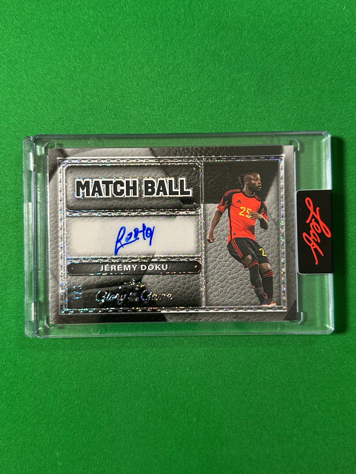 Jérémy Doku Autograph 1/10 Belgium Leaf Glory of the Game 2026 football card Front
