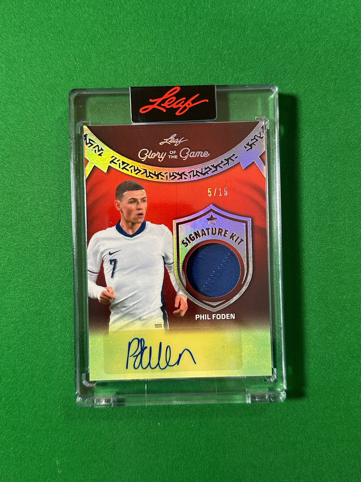 Phil Foden Autograph Relic 5/15 England Leaf Glory of the Game 2026 football card Front