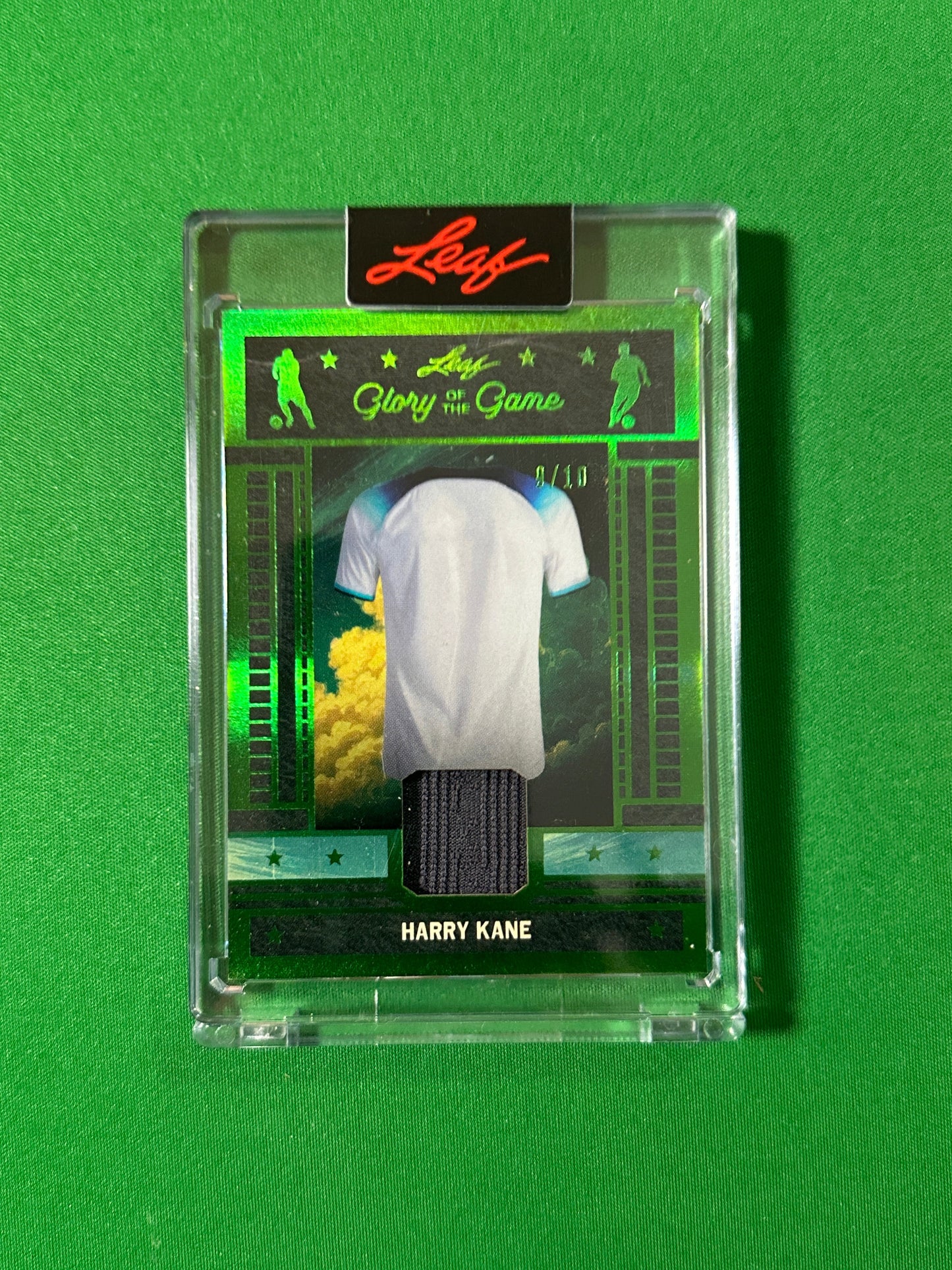 Harry Kane Relic 9/10 England Leaf Glory of the Game 2026 football card Front