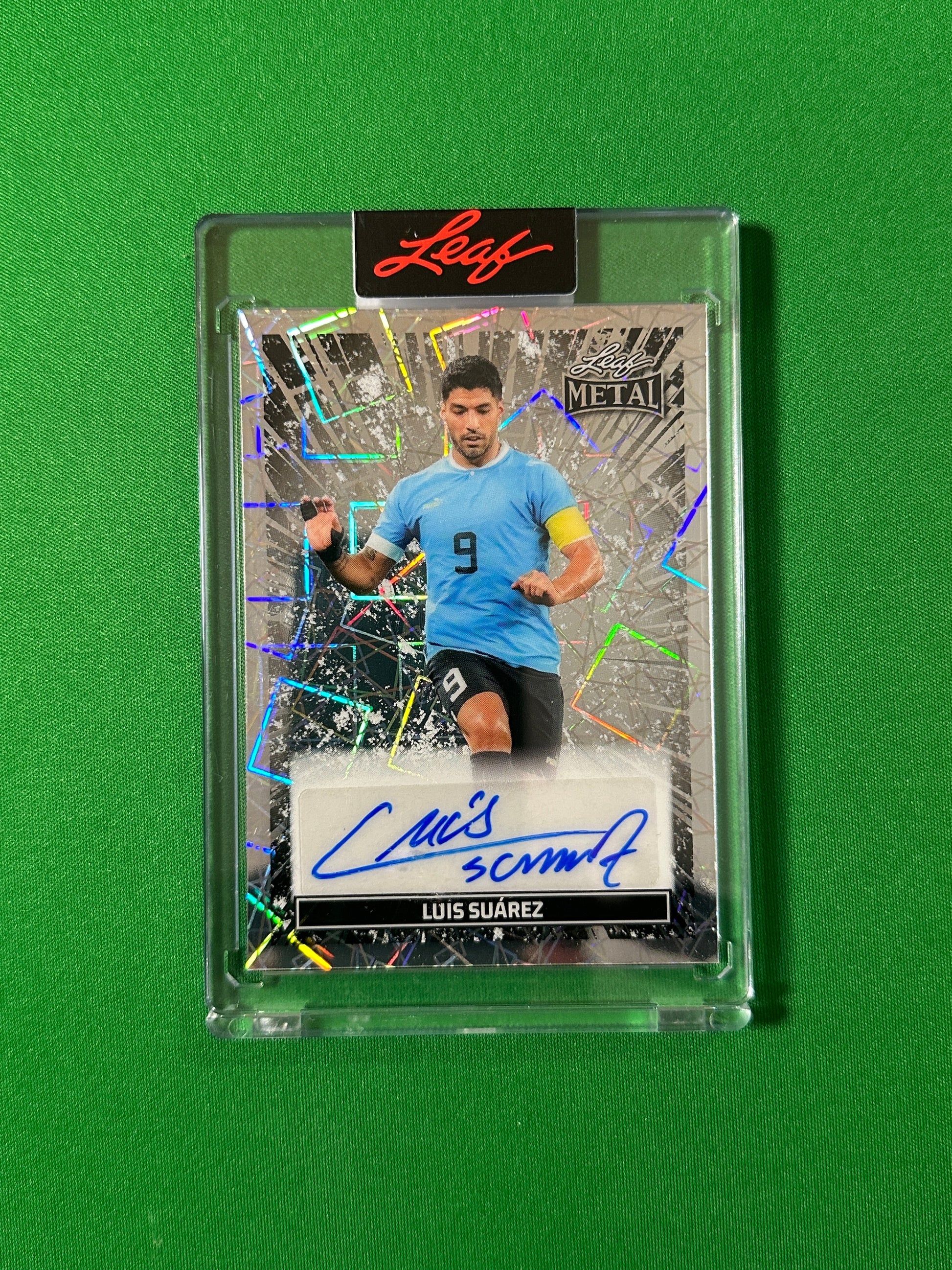 Luis Suárez Autograph 4/10 Uruguay Leaf Glory of the Game 2026 football card Front