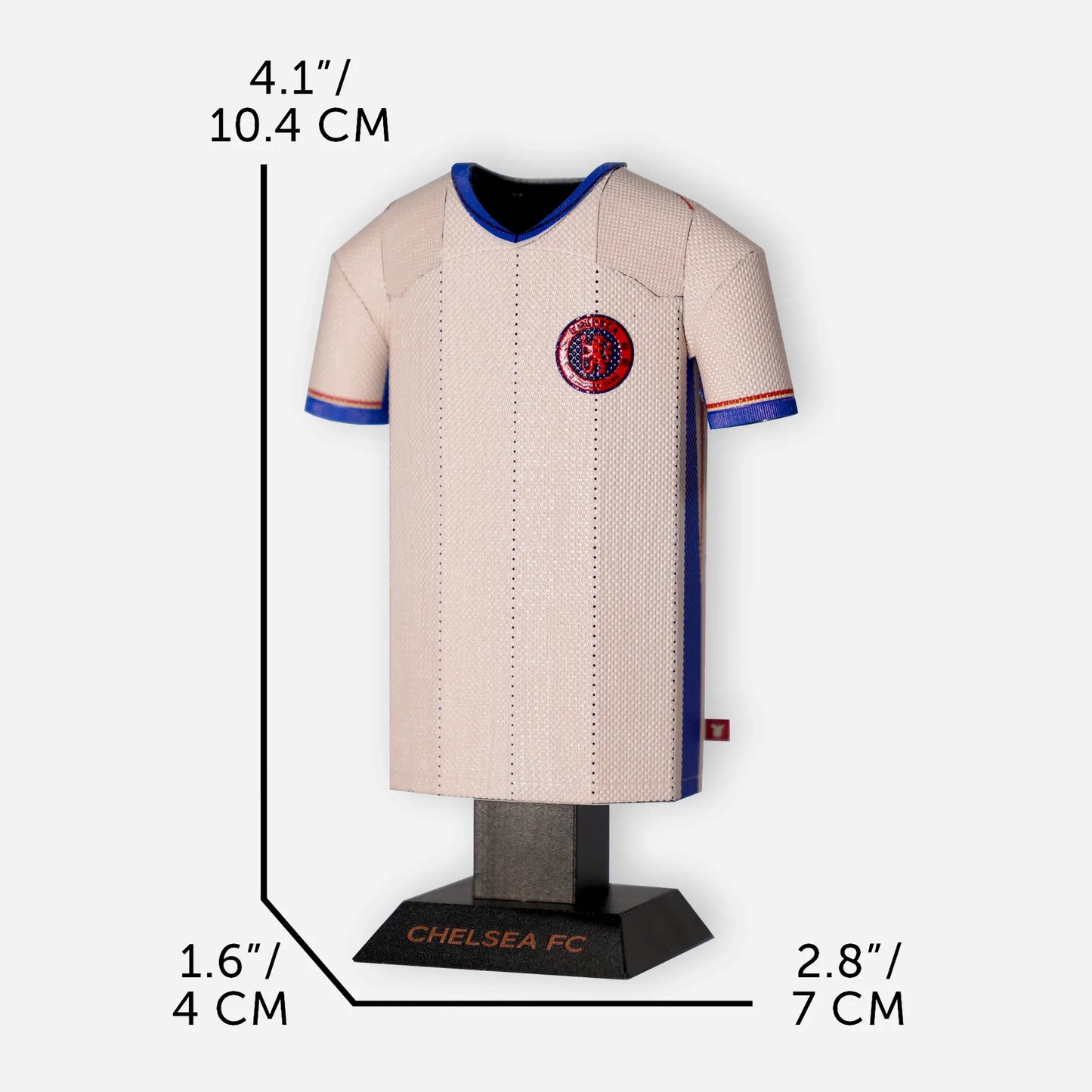 Chelsea 24/25 metal away shirt with measurements in centimetres.