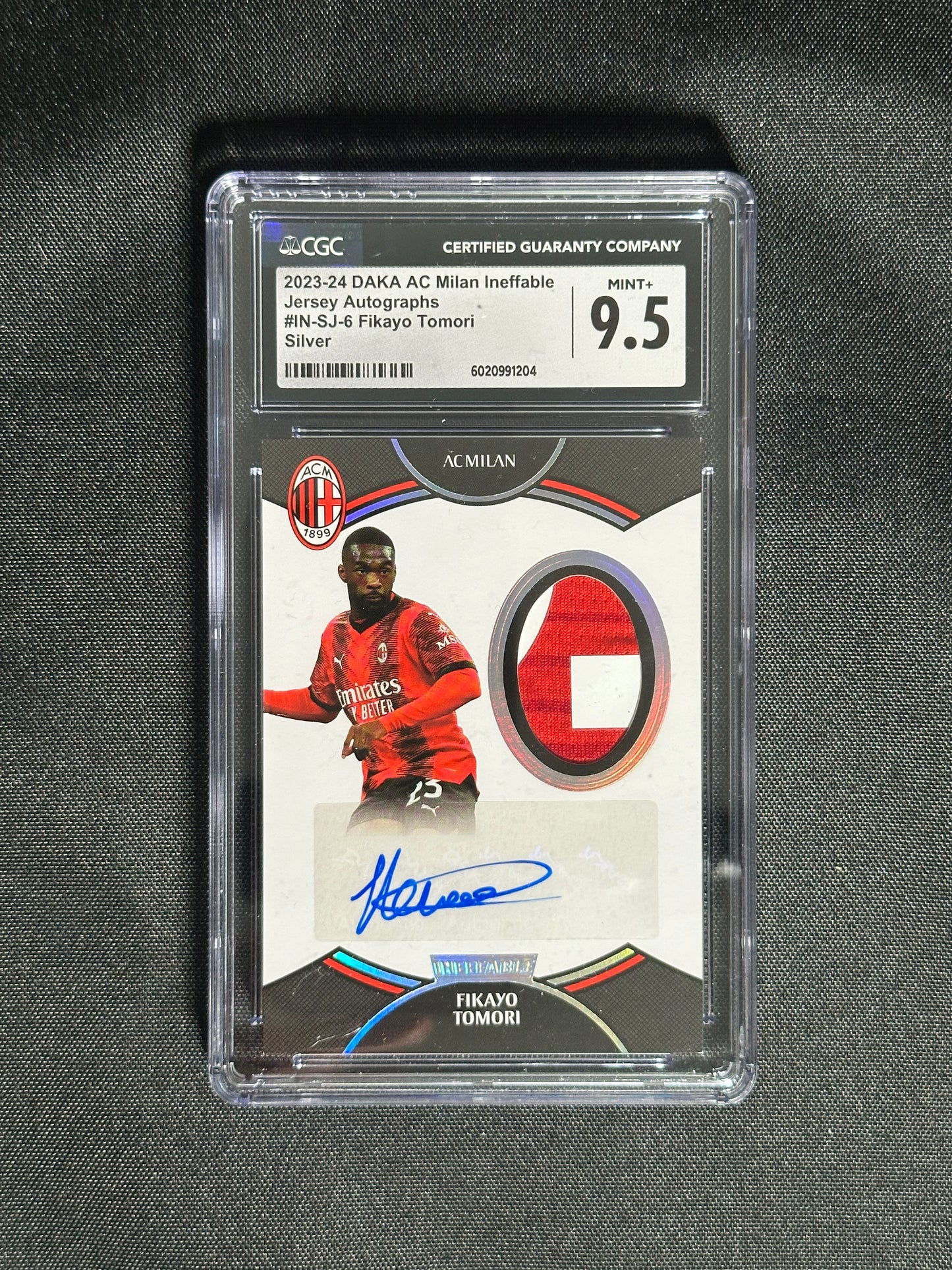 Fikayo Tomori Autograph Patch 17/29 - DAKA AC Milan 2023/24