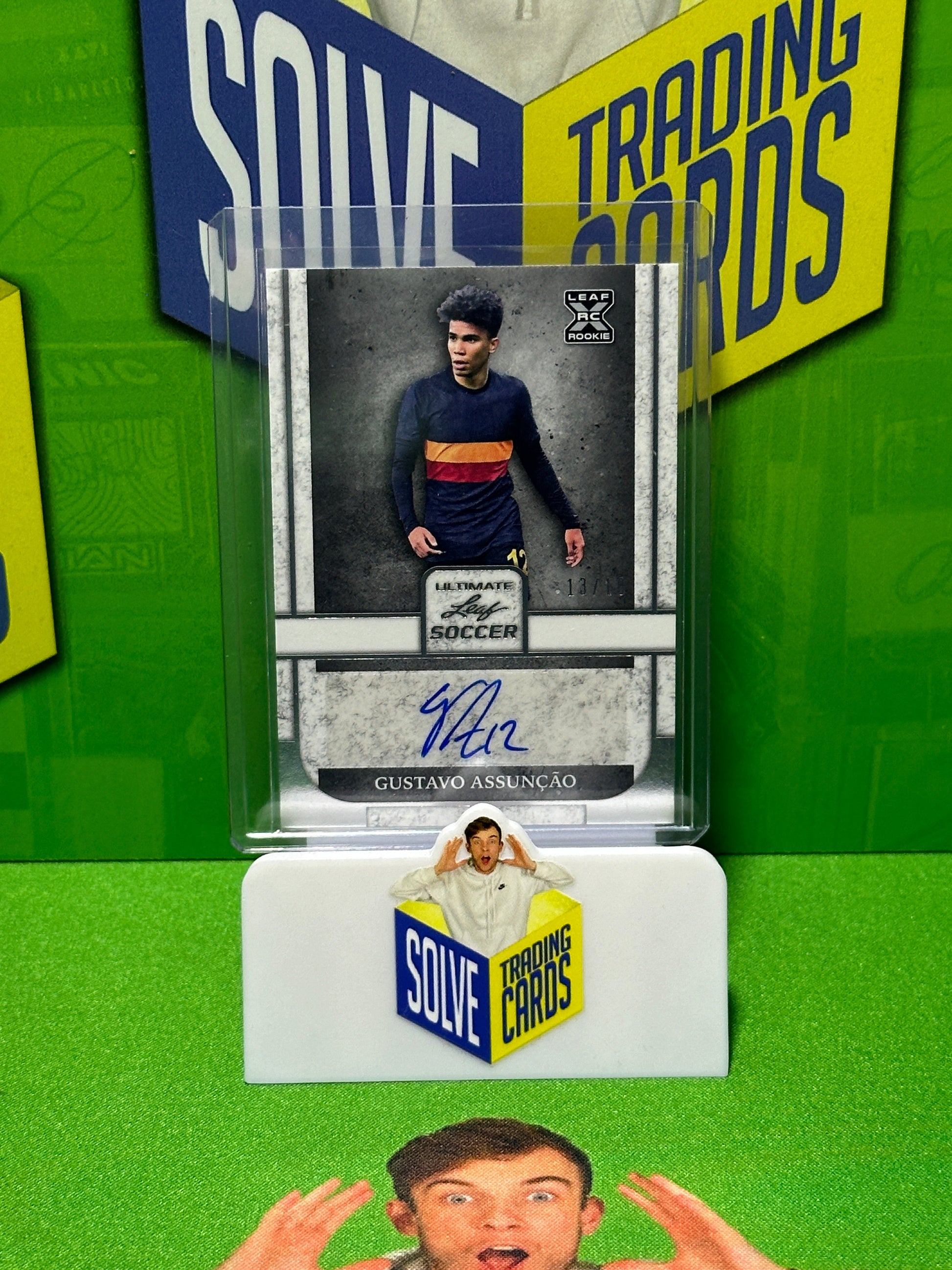 Gustavo-Assuncao-Autograph-13-18-Leaf-Ultimate-Soccer-2022