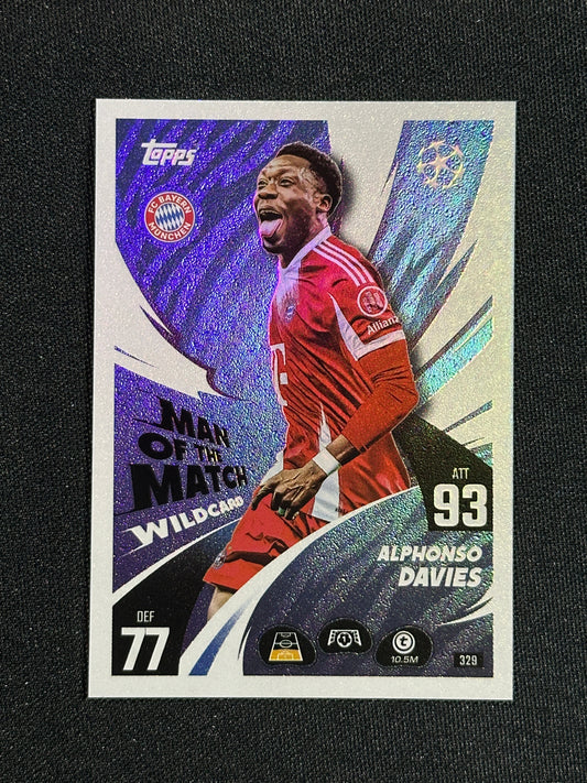 329 Alphonso Davies Bayern München Base - Topps Match Attax 2025/26