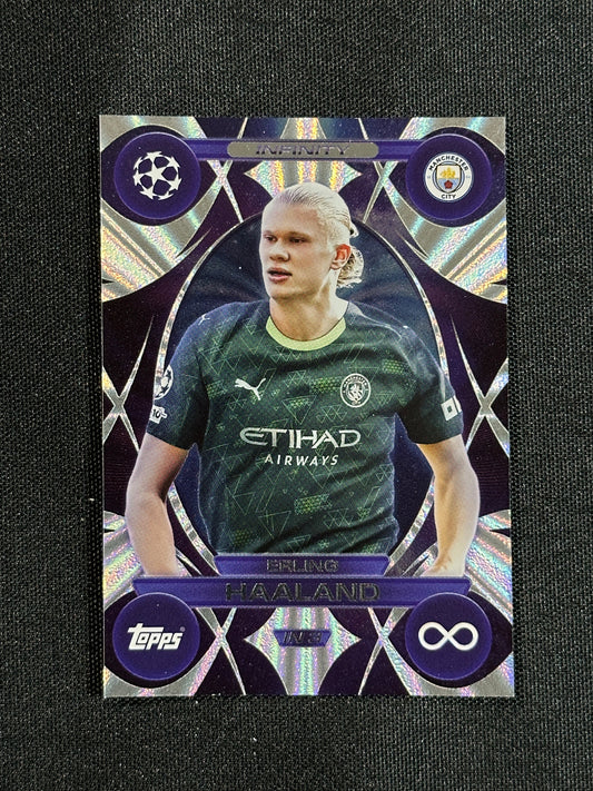 IN 3 Erling Haaland Manchester City Infinity - Topps Match Attax 2025/26