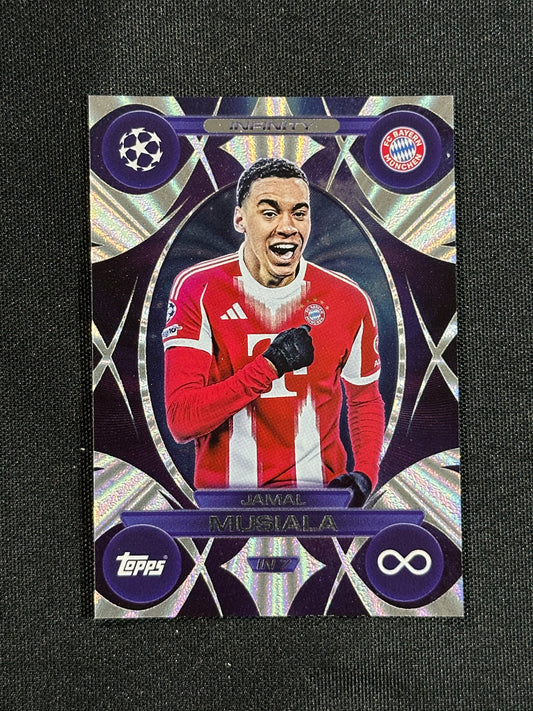 IN 7 Jamal Musiala Bayern München Infinity - Topps Match Attax 2025/26
