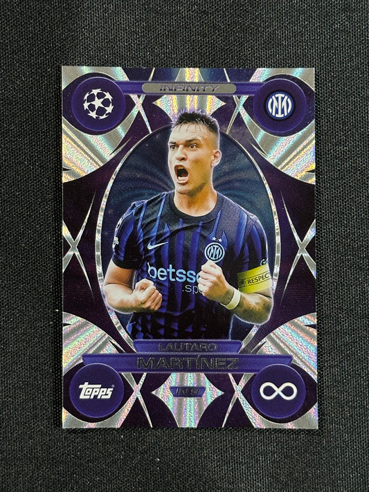 IN 9 Lautaro Martínez Inter Milan Infinity - Topps Match Attax 2025/26
