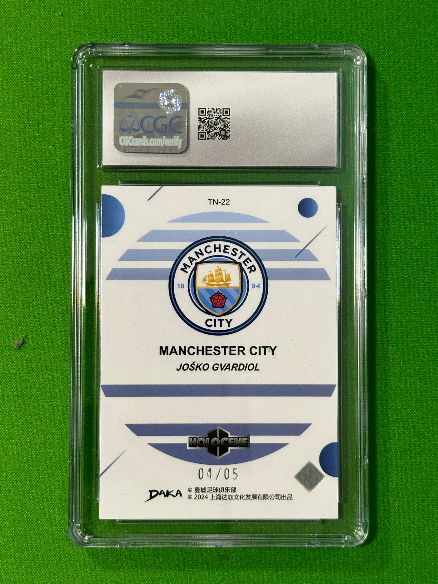 Josko Gvardiol Blue Moon Storm 4/5 - DAKA Manchester City Holocene 2023/24 - CGC Grade 10 Back