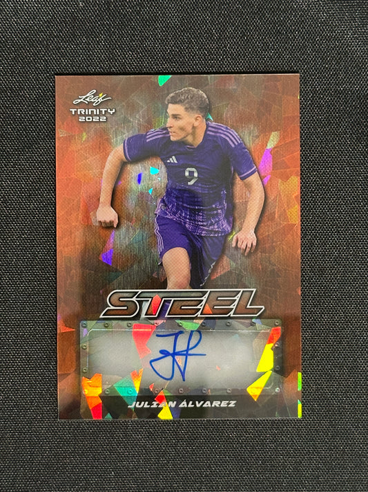 Julian Alvarez Autograph 2/2 - Leaf Trinity 2022
