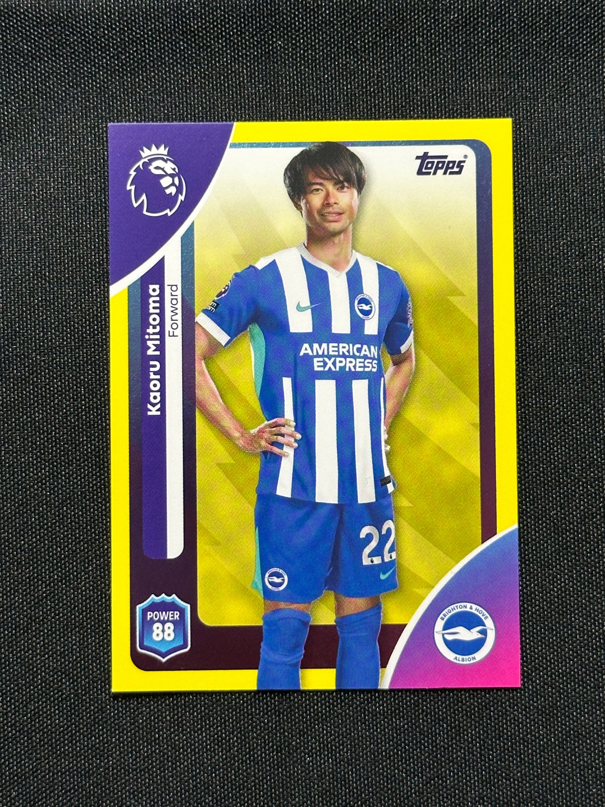 Kaoru Mitoma Yellow Parallel Base - Topps Premier League 2026