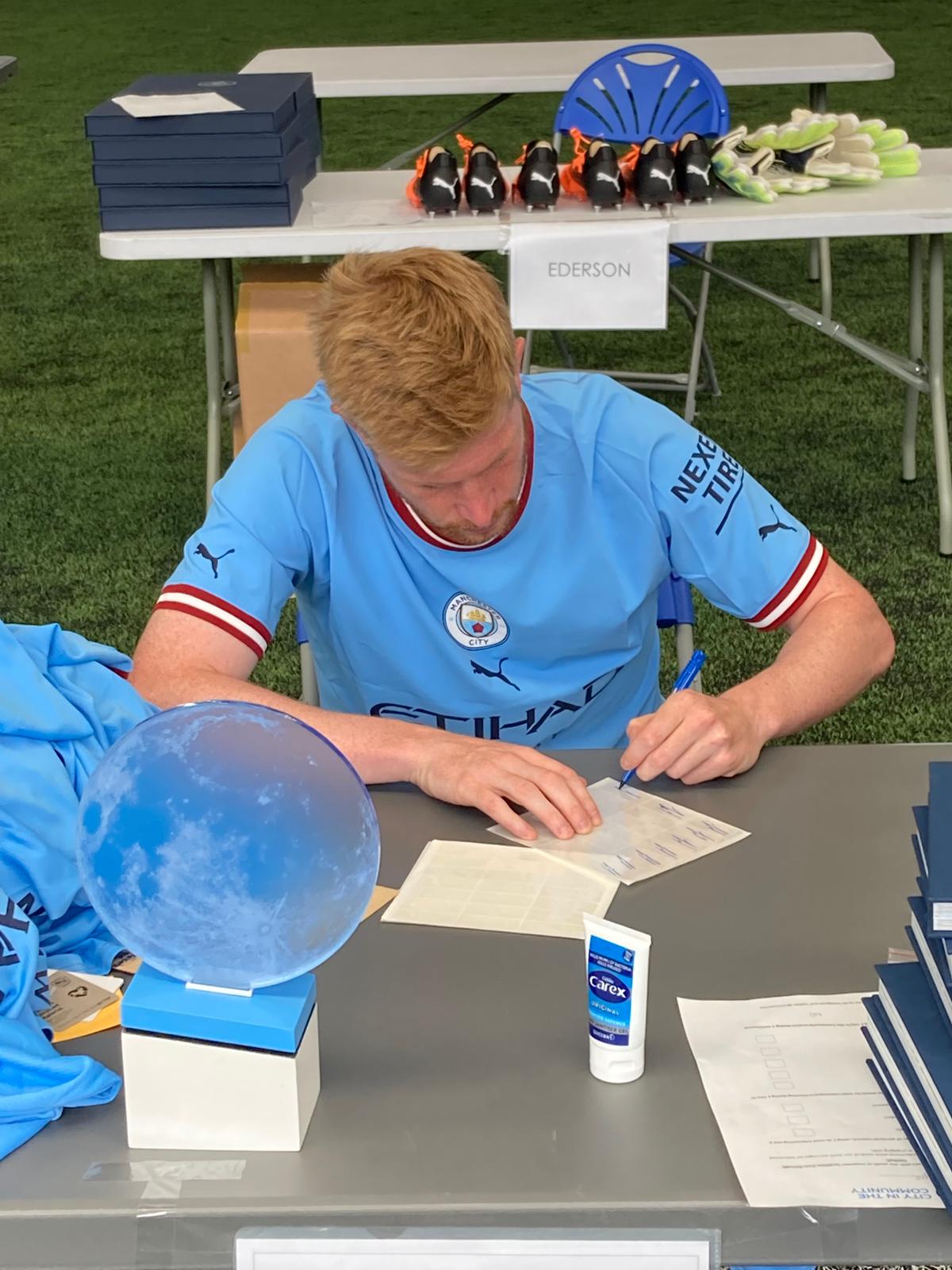 DAKA Manchester City Ineffable 2023-24 Box