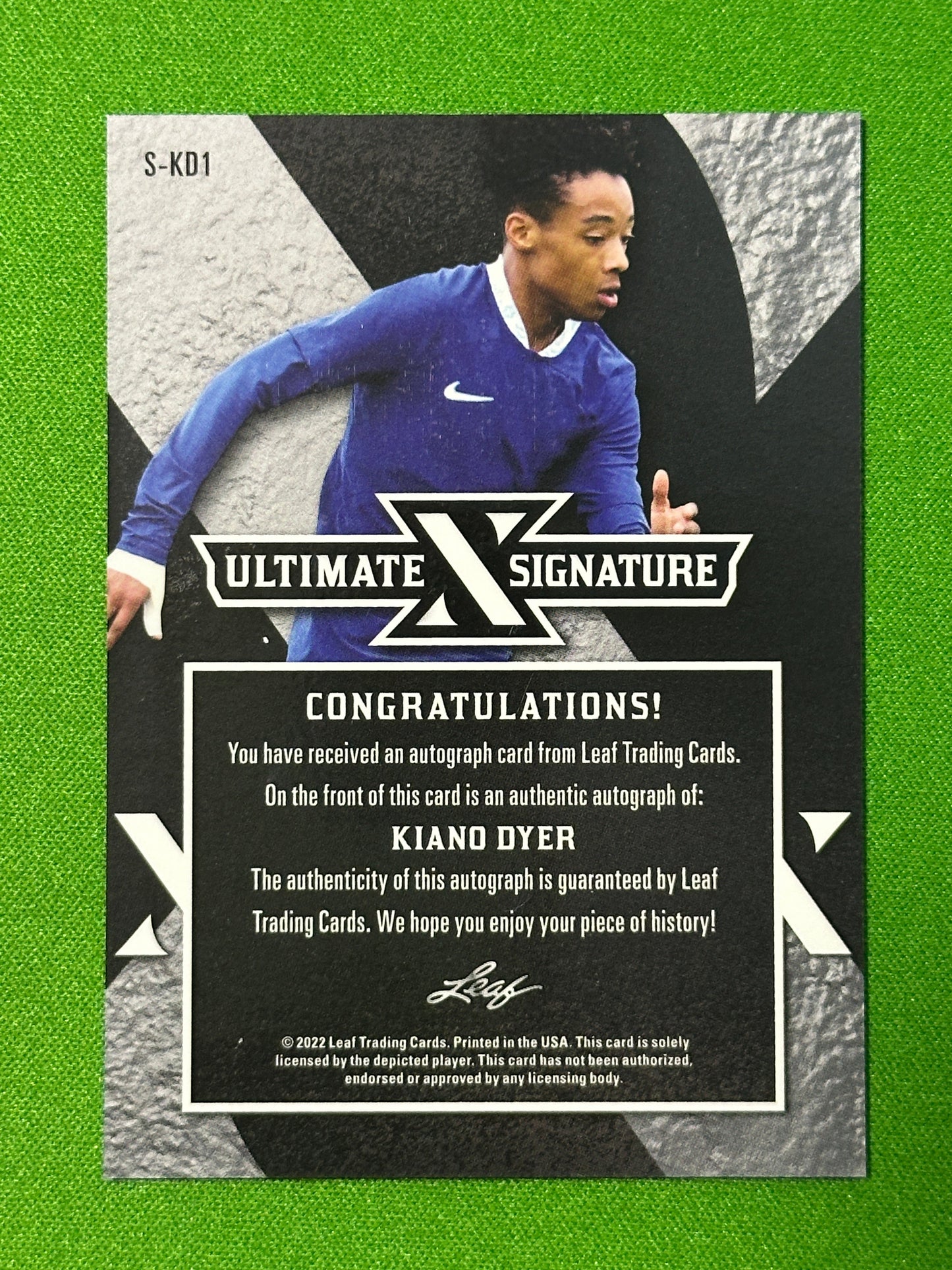 Kiano Dyer Autograph 1/7 - Leaf Ultimate Soccer 2022 3