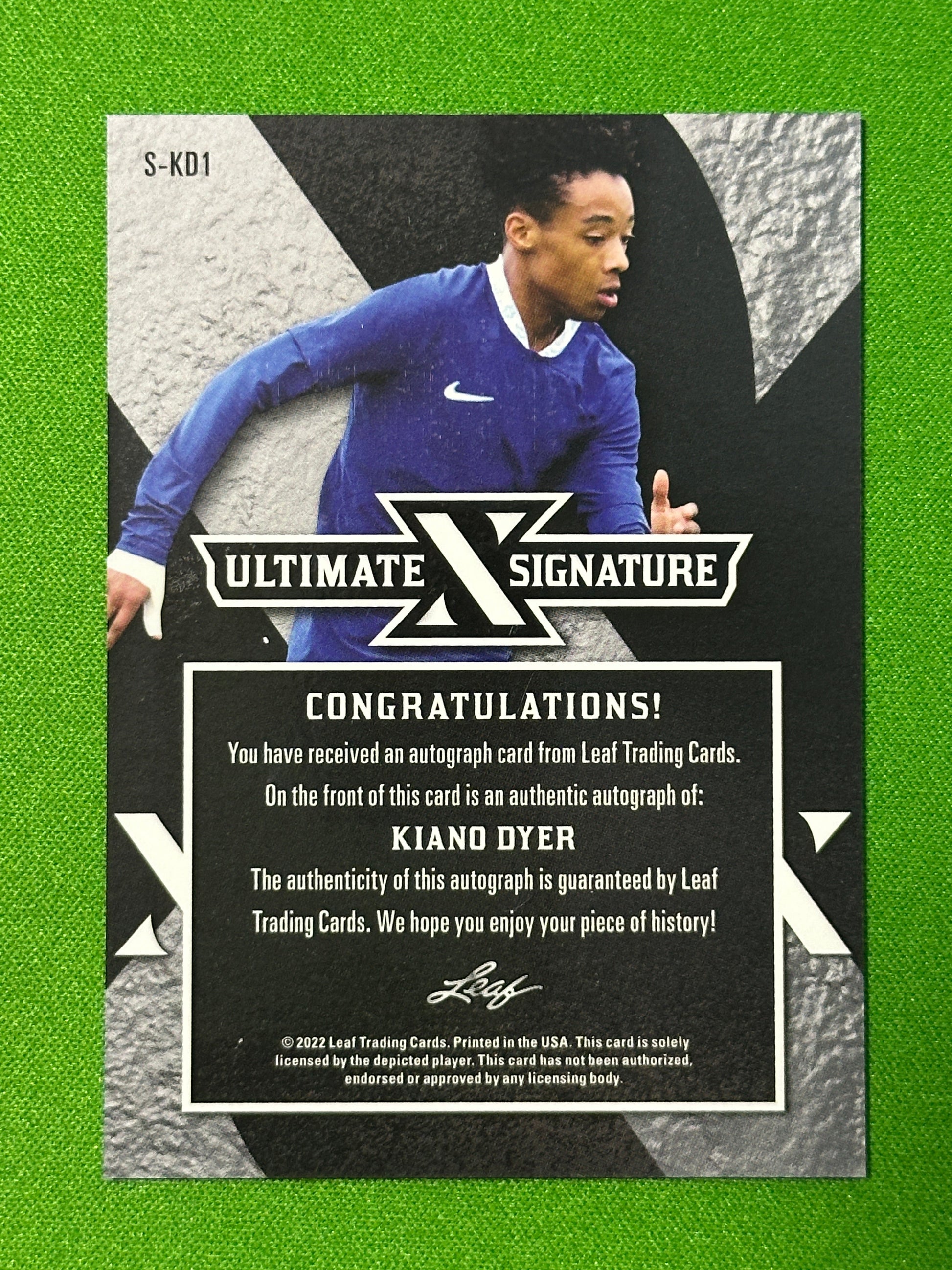 Kiano Dyer Autograph 1/7 - Leaf Ultimate Soccer 2022 3