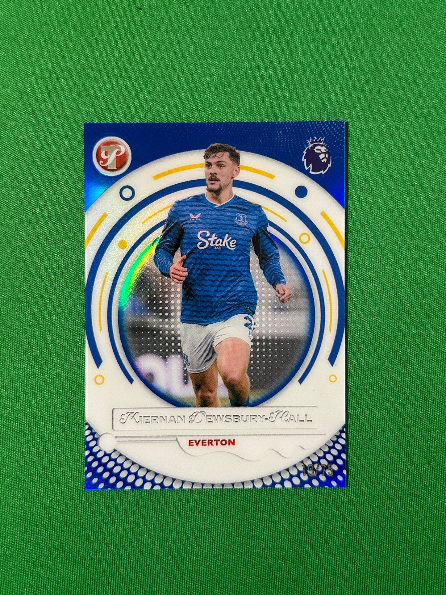 Kiernan Dewsbury-Hall Blue Parallel 19/75 Everton Topps PL Pristine 2025/26 football card