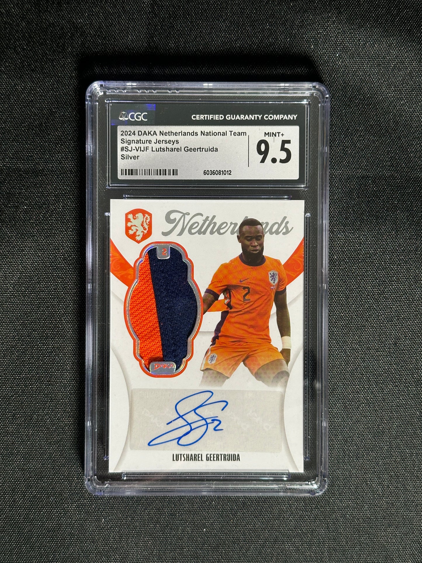 Lutsharel Geertruida Autograph Patch 15/40 - DAKA Netherlands 2024