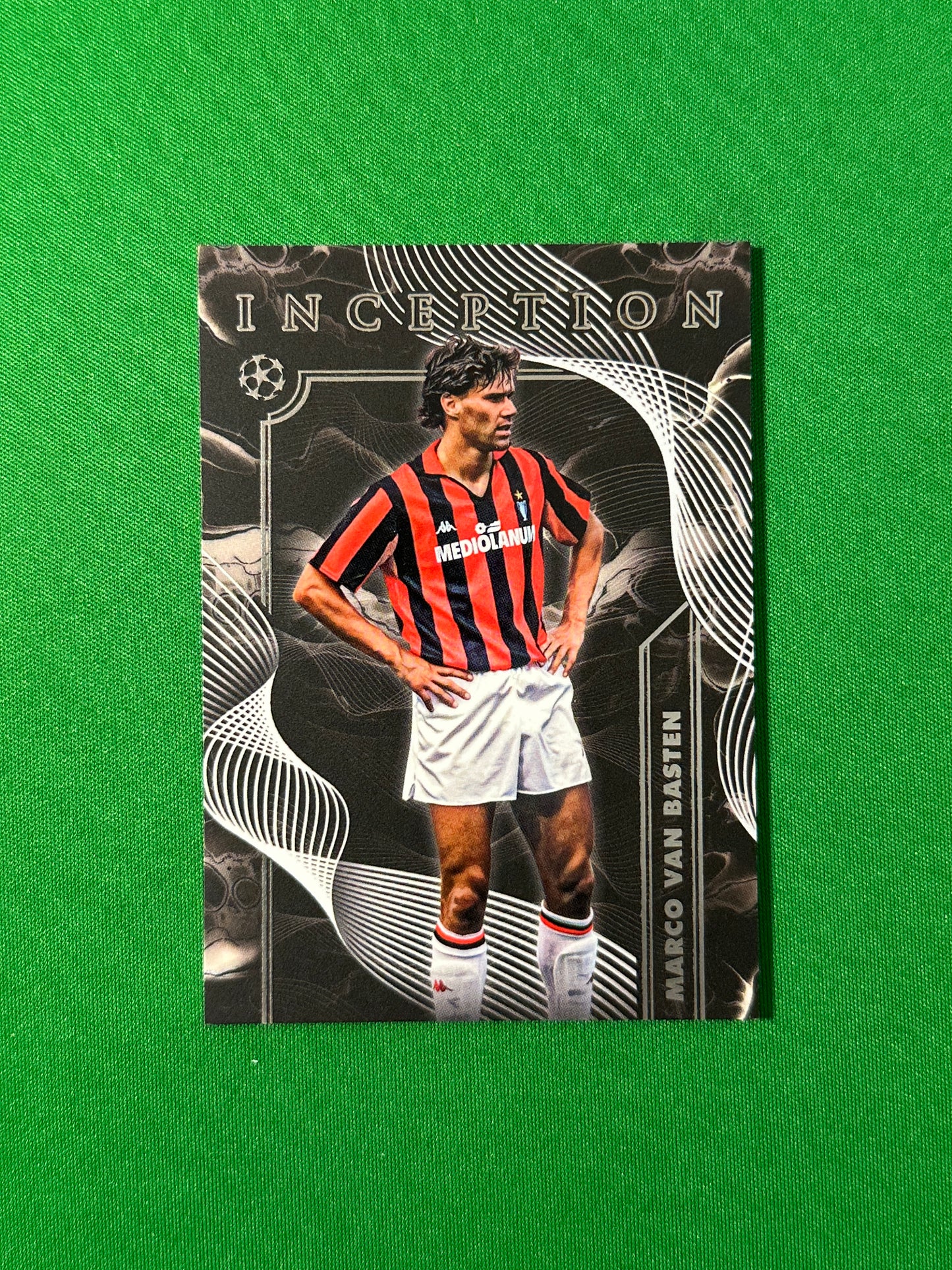 Marco van Basten Dark Flow Case Hit AC Milan Topps PL Inception 2025/26 football card