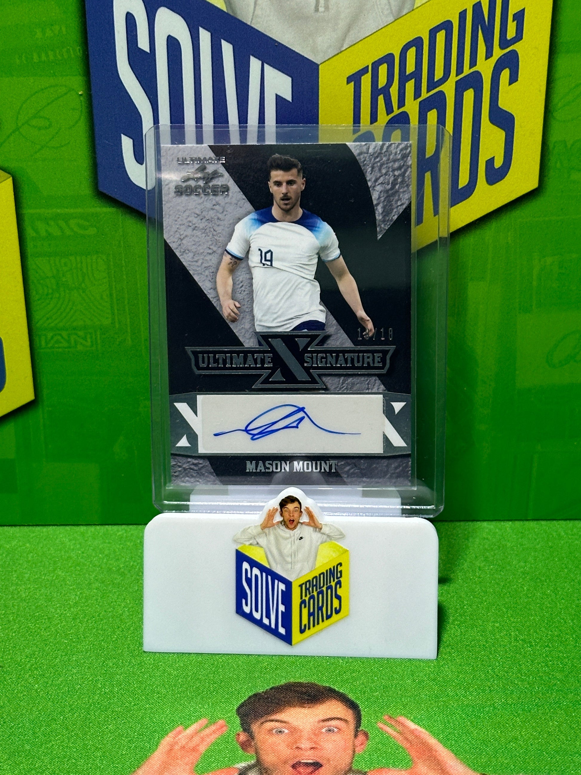 Mason-Mount-Autograph-18-18-Leaf-Ultimate-Soccer-2022
