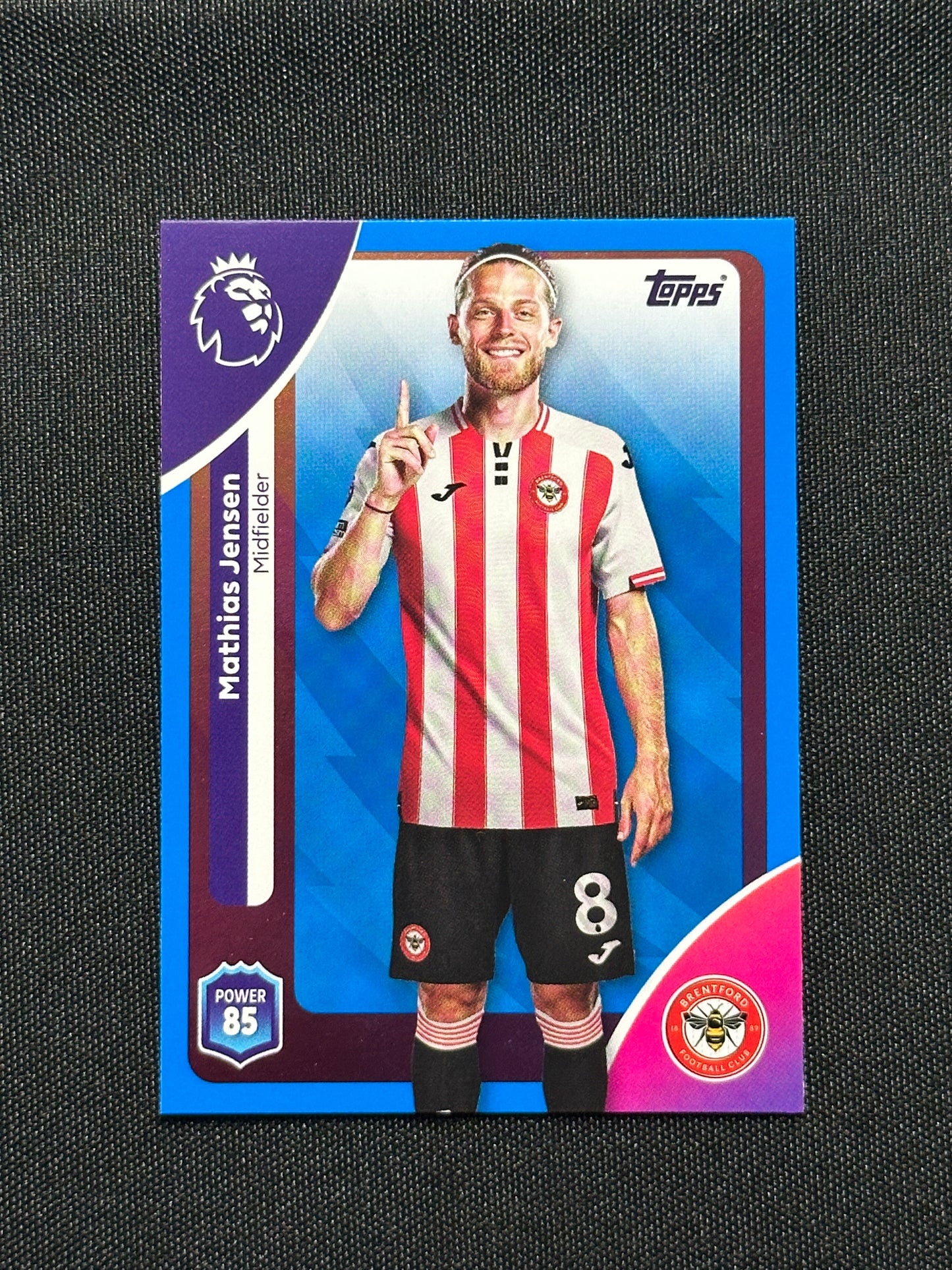 Mathias Jenson Blue Parallel Base - Topps Premier League 2026