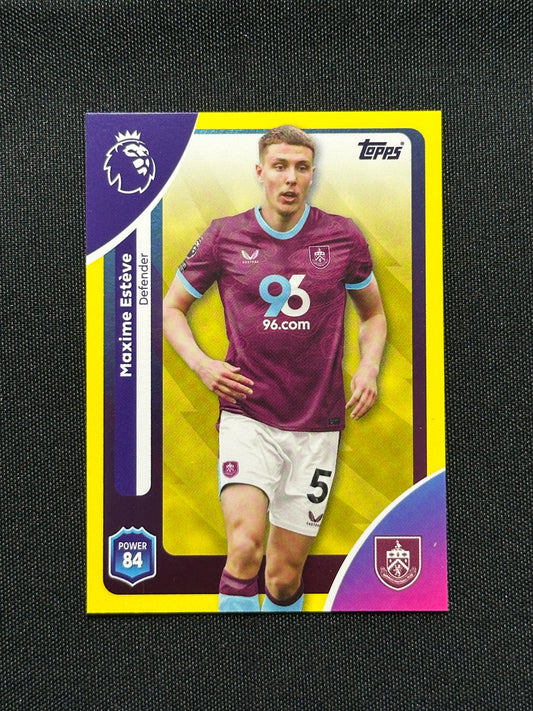 Maxime Esteve Yellow Parallel Base - Topps Premier League 2026