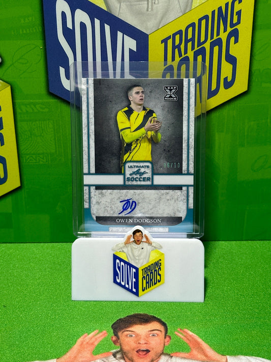 Owen Dodgson Autograph 6/10 - Leaf Ultimate Soccer 2022 Main