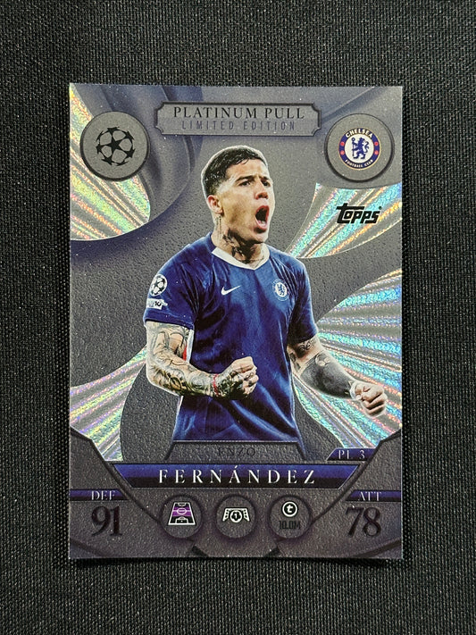 PL 3 Enzo Fernádez Chelsea Platinum Pull - Topps Match Attax 2025/26