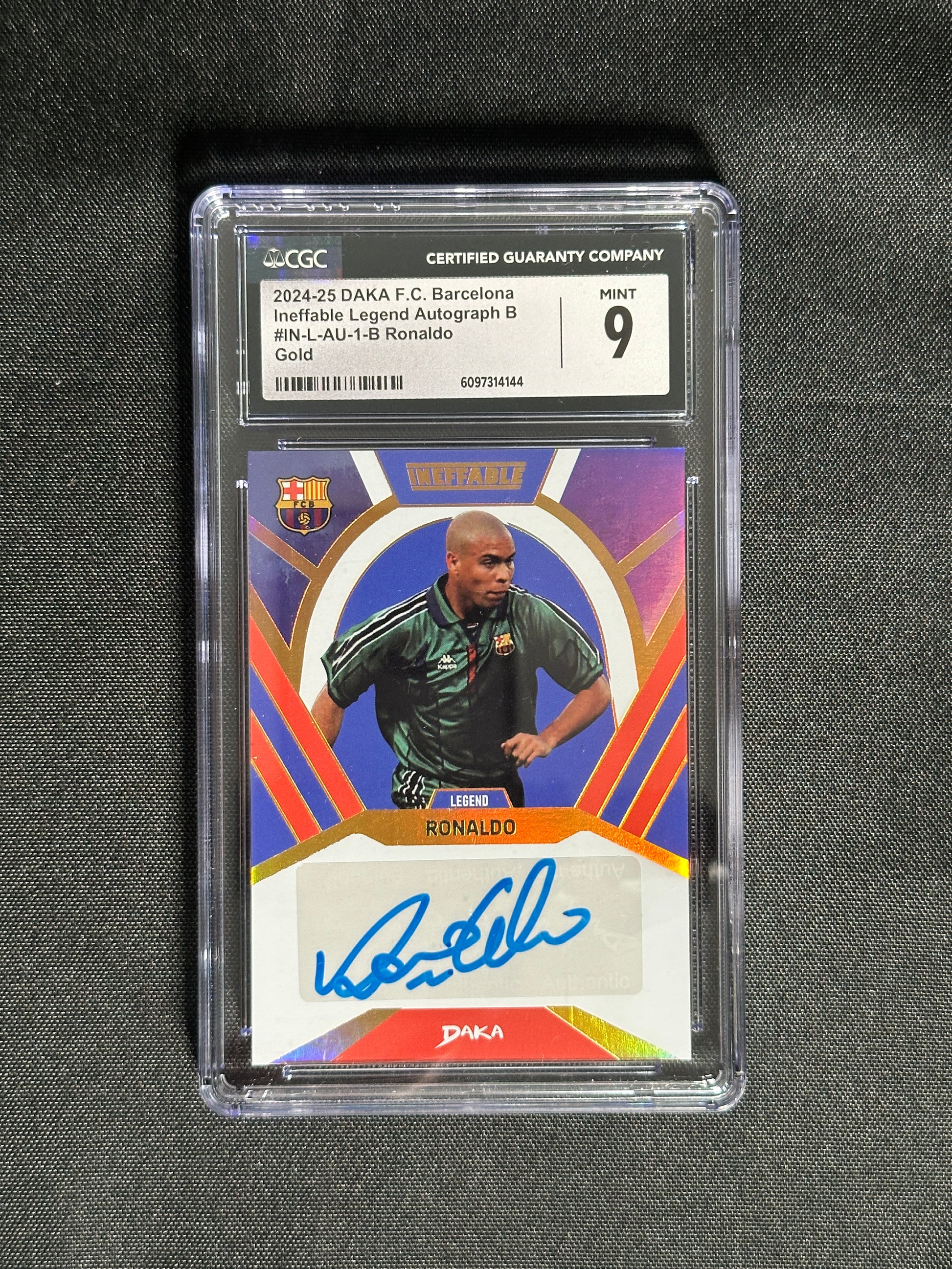Ronaldo Autograph 12/15 - DAKA Barcelona 2024/25