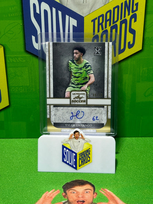 Tyler-Onyango-Autograph-05-12-Leaf-Ultimate-Soccer-2022