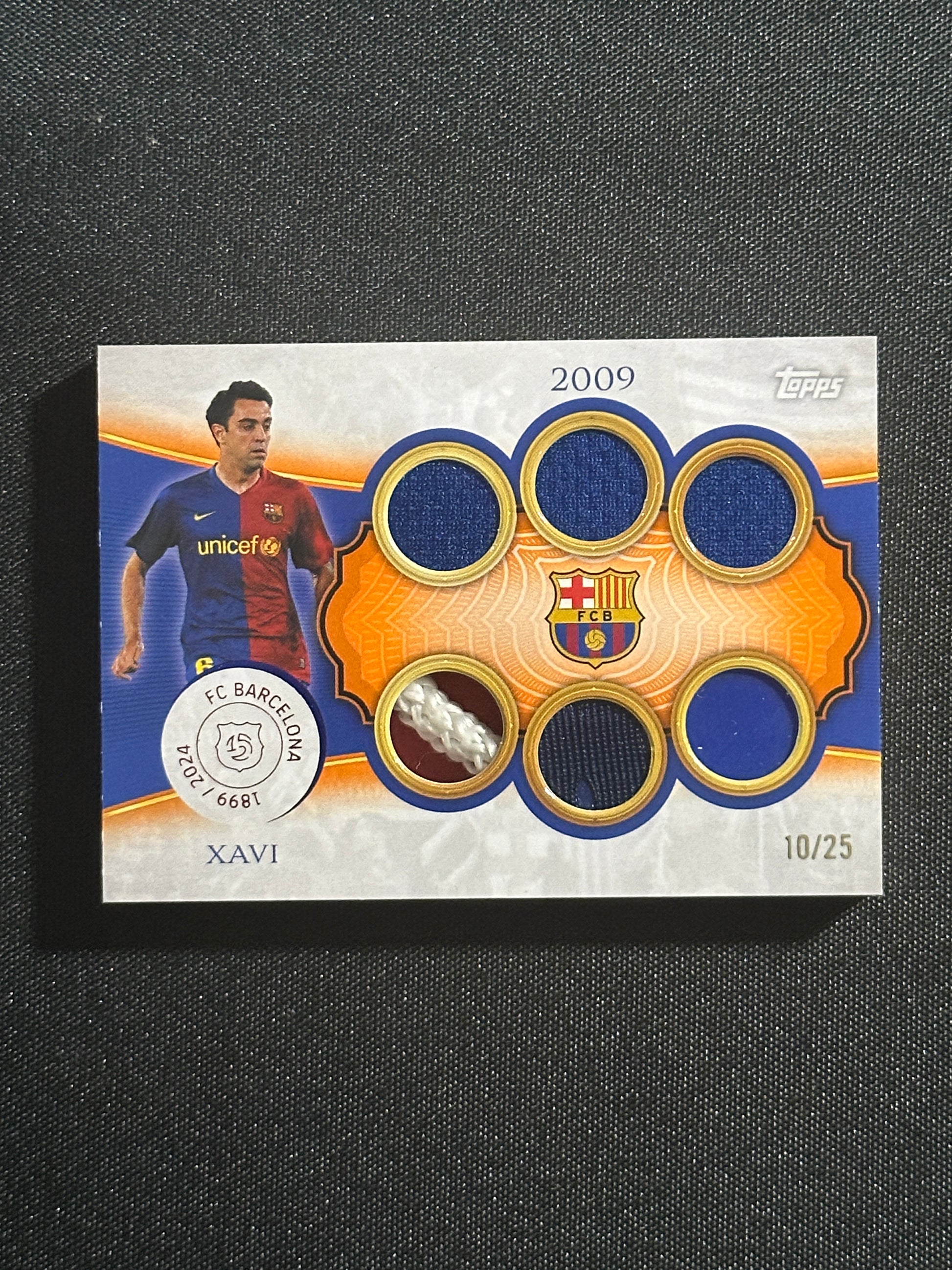 Xavi Patch 10/25 - Topps Barcelona 125