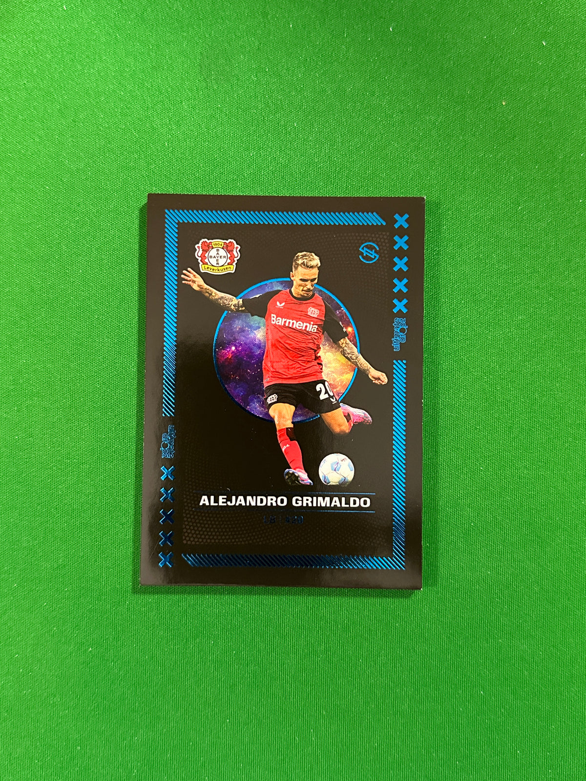 Alejandro Grimaldo Numbered Parallel 02/05 - Ultimate Dropz Bayer 04 Leverkusen Supernova 2024 - front