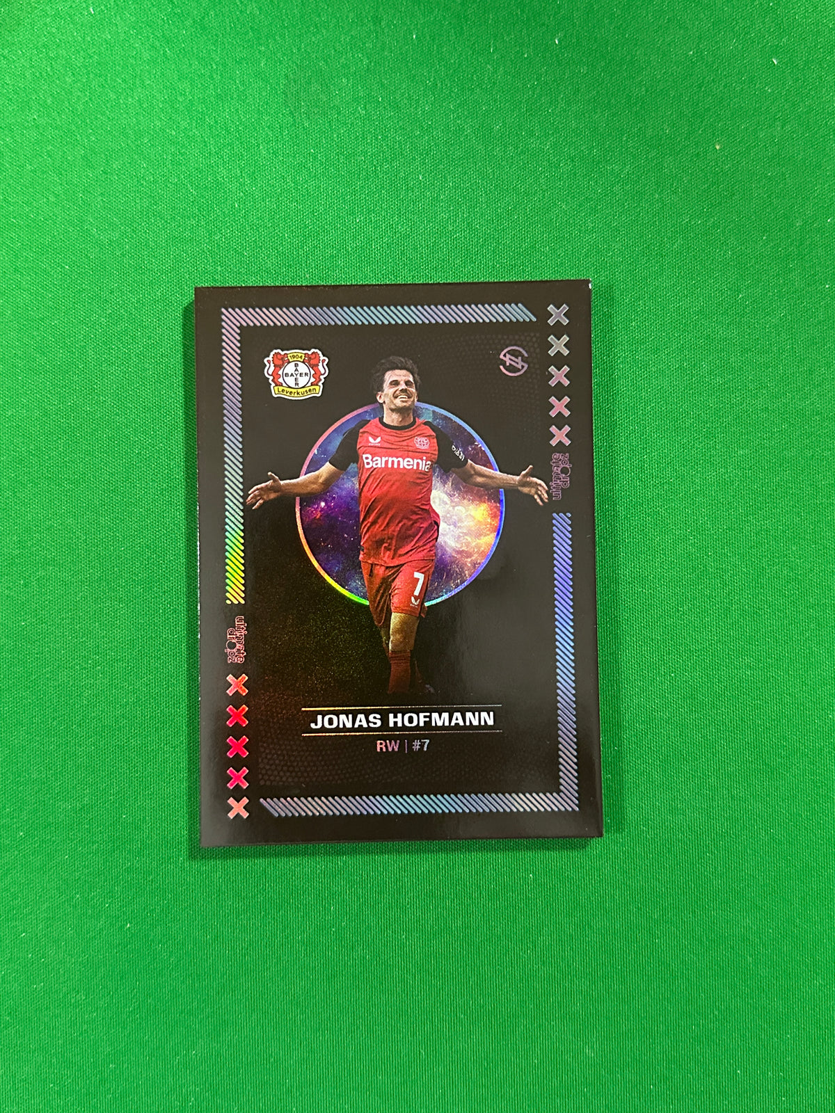 Jonas Hofmann Numbered Parallel 82/99 - Ultimate Dropz Bayer 04 Leverkusen Supernova 2024 - front