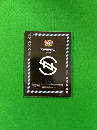 Jonathan Tah Numbered Parallel 05/05 - Ultimate Dropz Bayer 04 Leverkusen Supernova 2024 - back