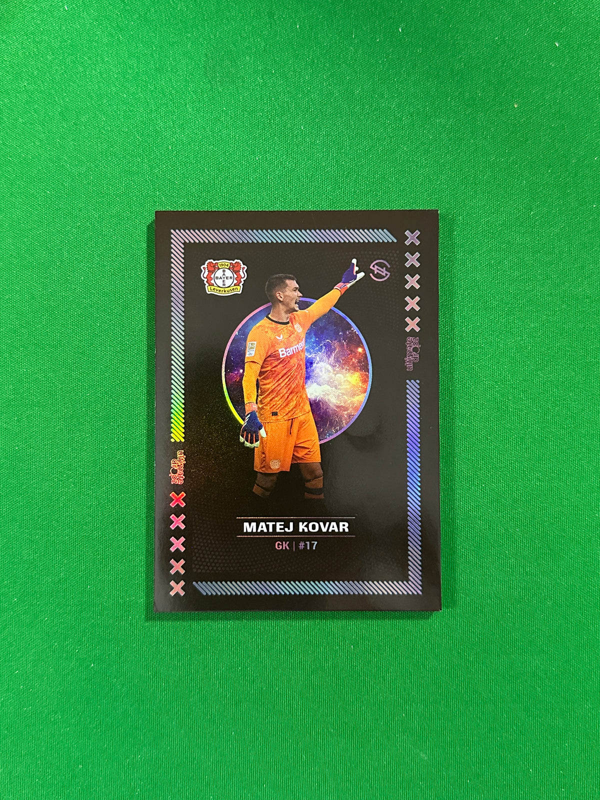 Matej Kovar Numbered Parallel 18/99 - Ultimate Dropz Bayer 04 Leverkusen Supernova 2024 - front