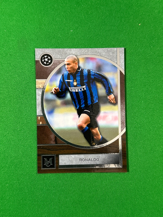 Ronaldo Topps Museum UEFA 2025/26 #18 — front