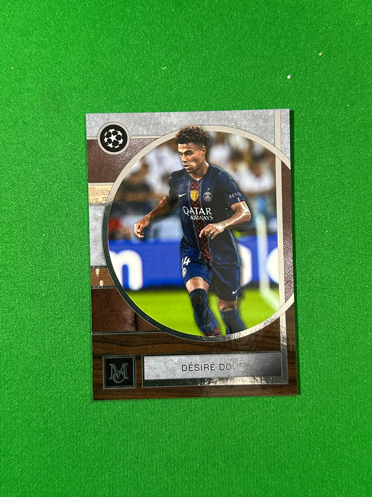 Désiré Doué Topps Museum UEFA 2025/26 #3 — front