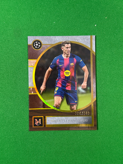 Robert Lewandowski Topps Museum UEFA 2025/26 Gold 094/249 #49 — front